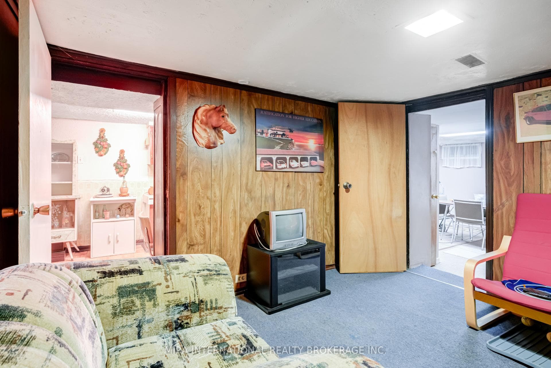 37 Ruskin Avenue photo 23