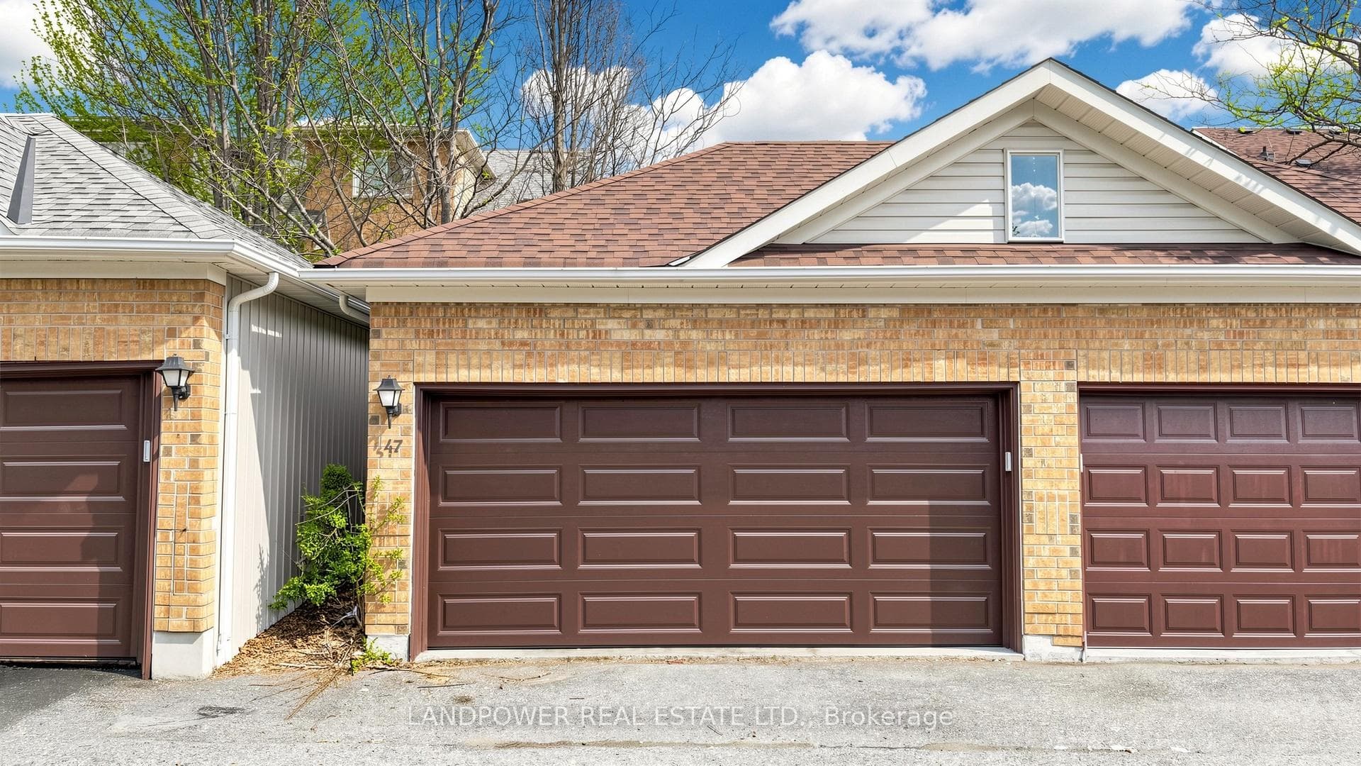 47 Queens Plate Drive photo 50