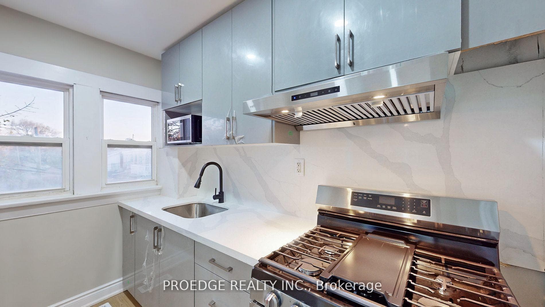 177 Wallace Avenue photo 17