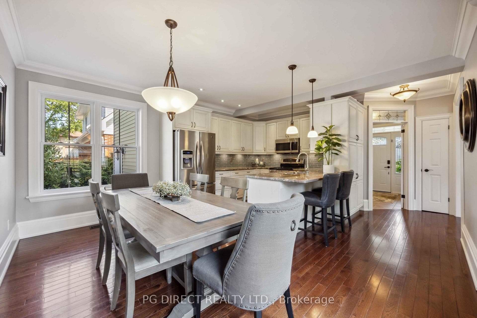 329 Clark Street photo 6