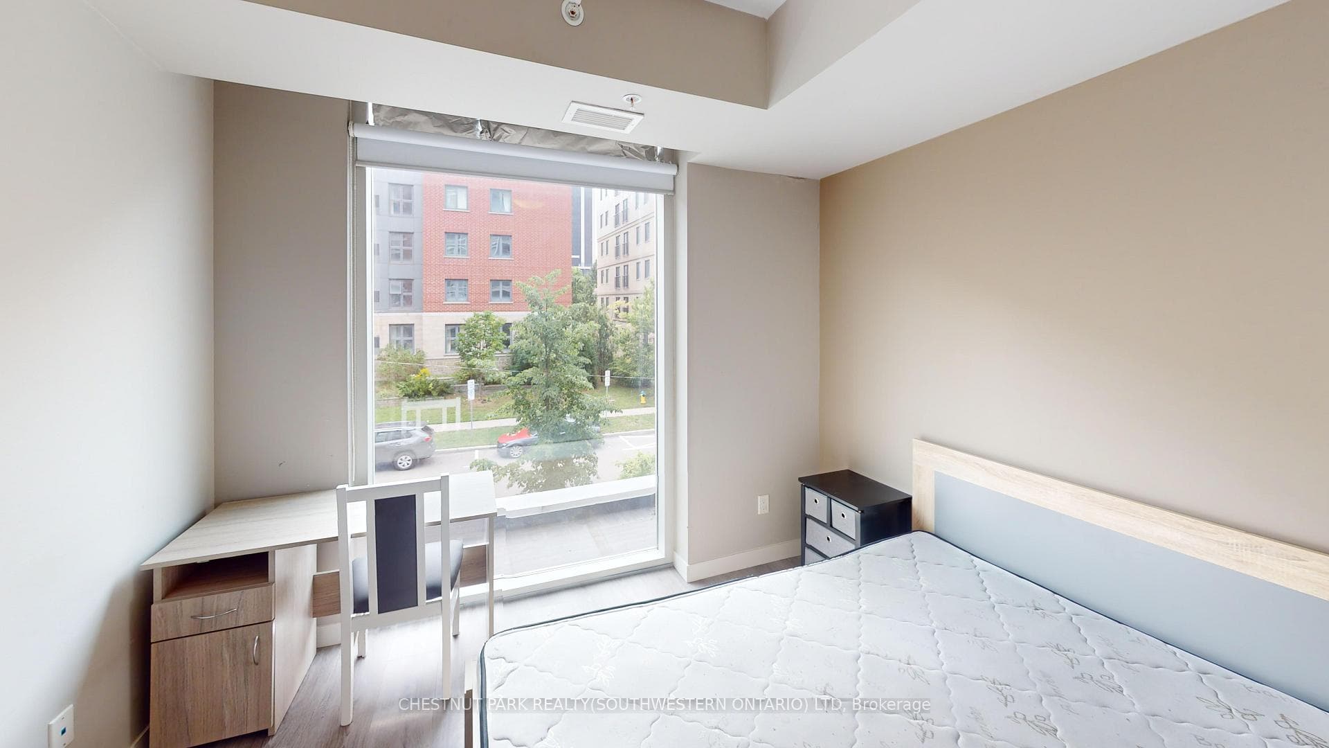 308 Lester Street Unit 215 photo 15