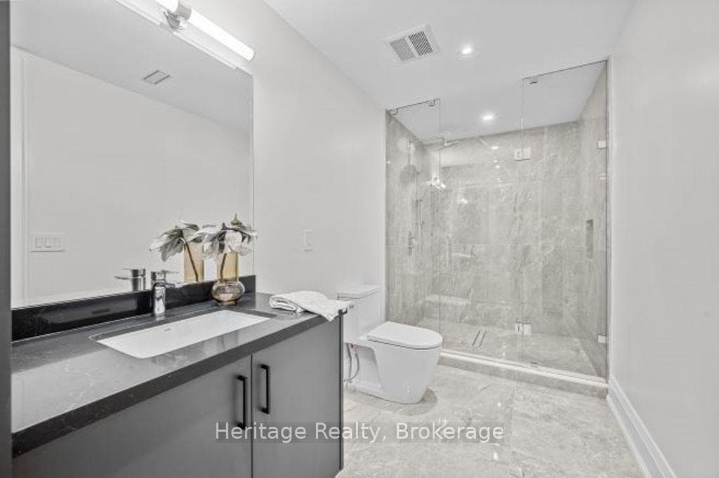 142 Herald Avenue photo 31