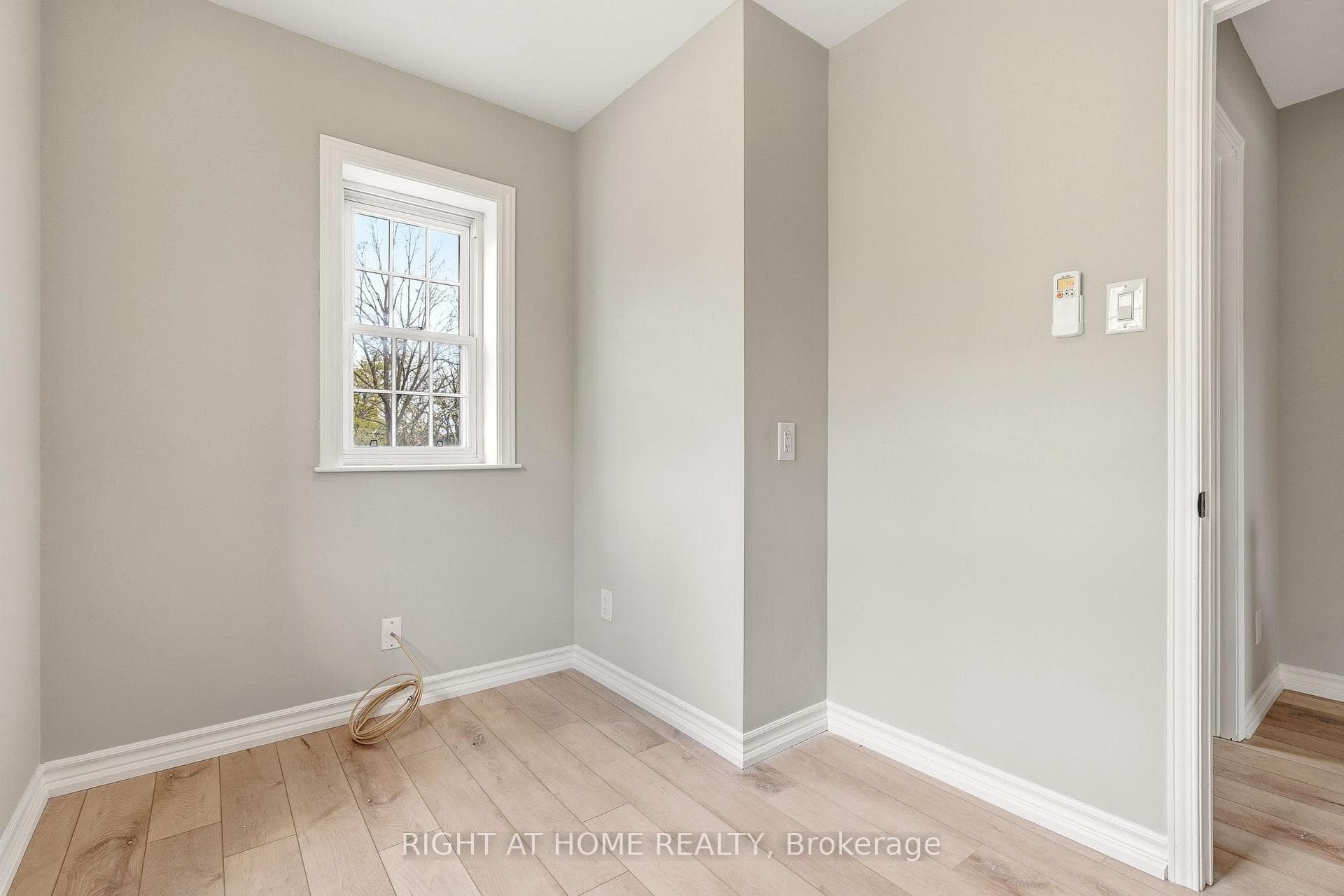 204 Jasper Street photo 23
