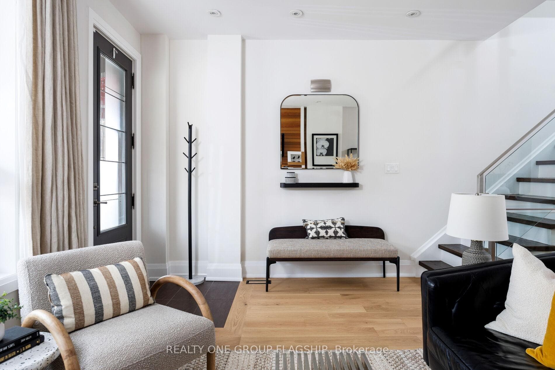 145 Galley Avenue photo 5