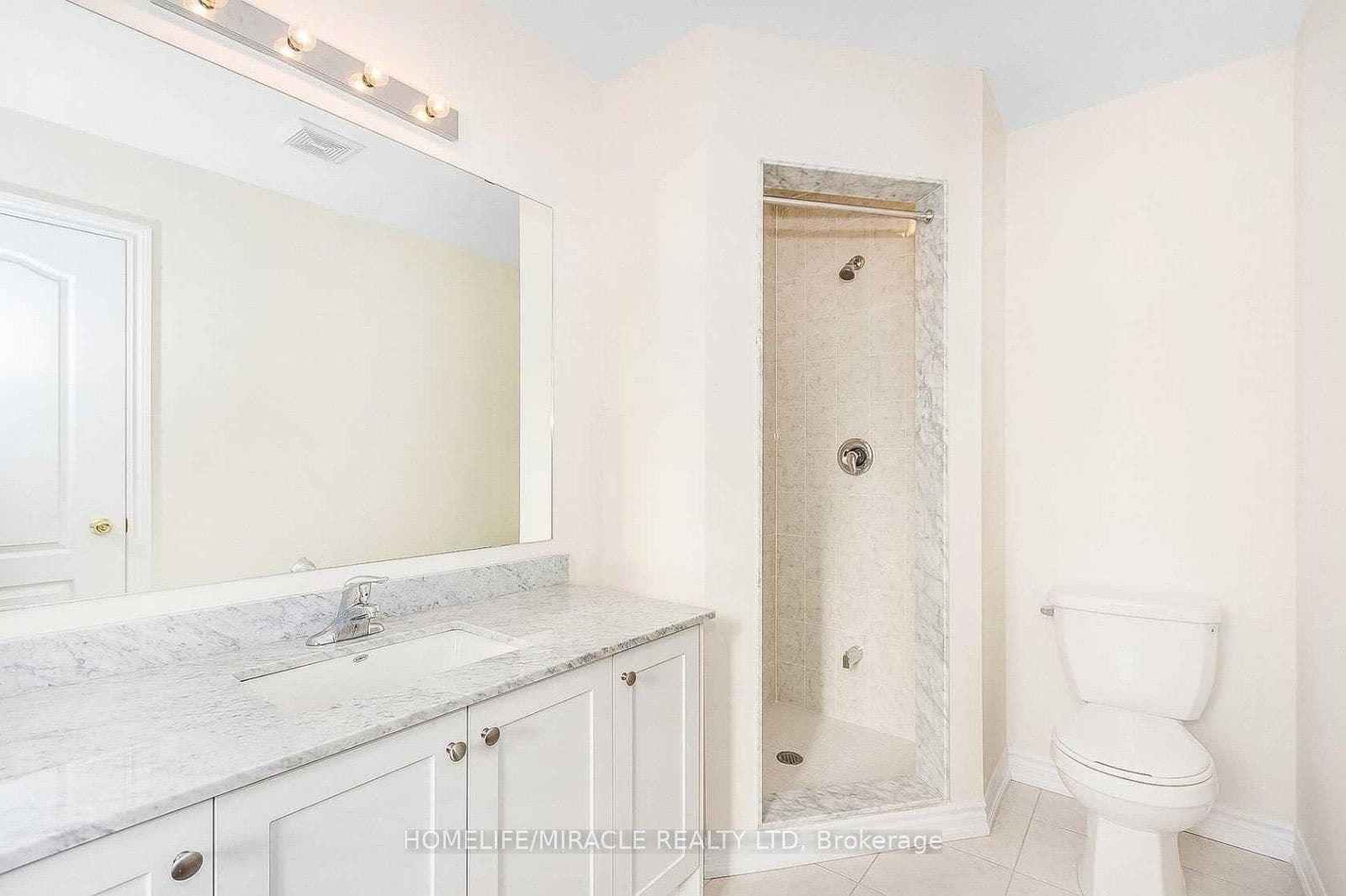 12 Sprucewood Road photo 11