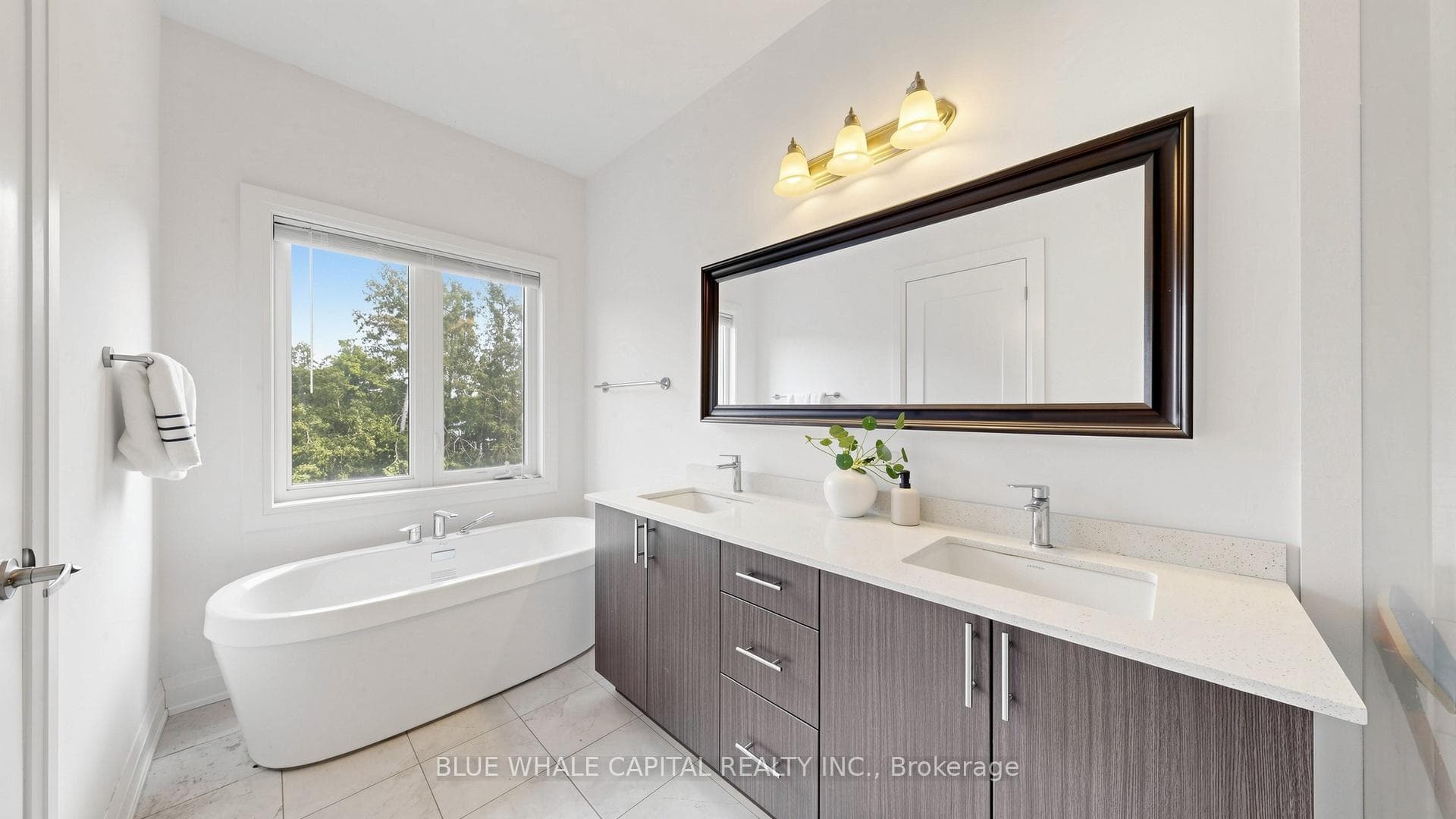 75 Benson Avenue photo 16