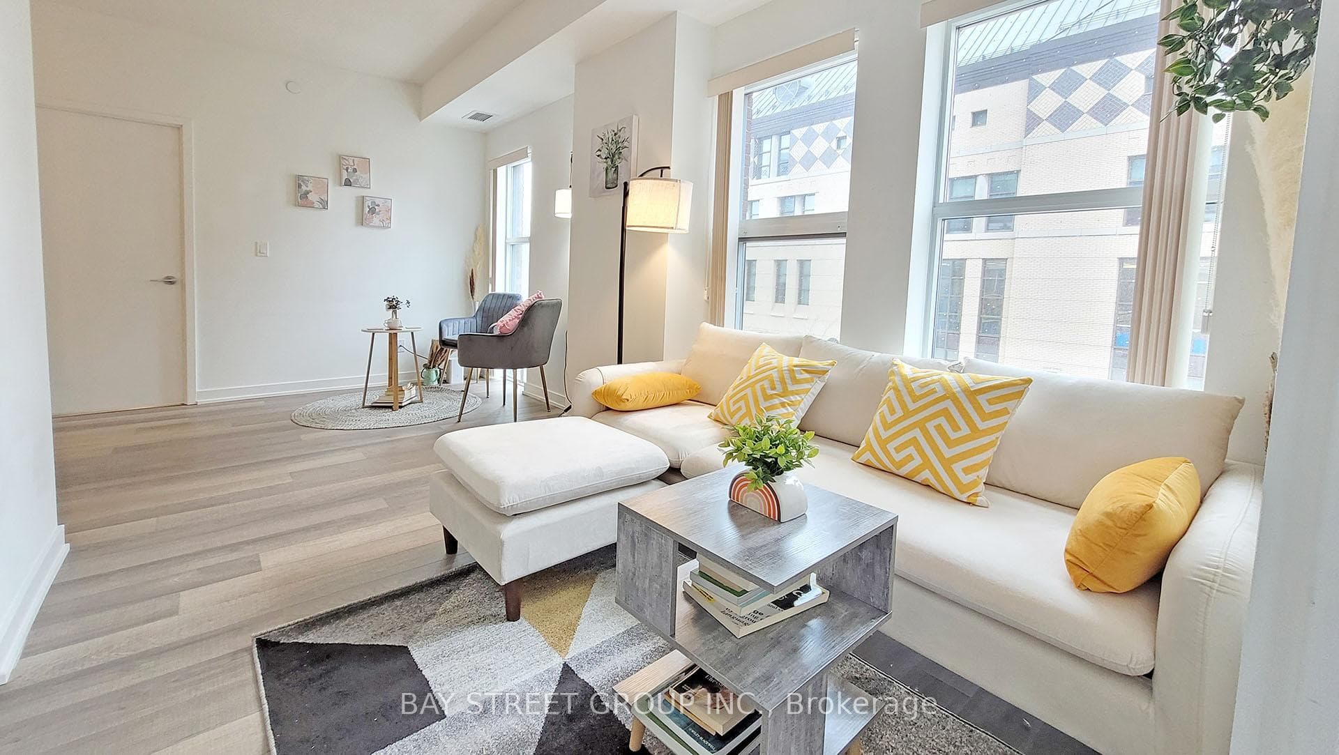 181 Huron Street Unit 204 photo 18