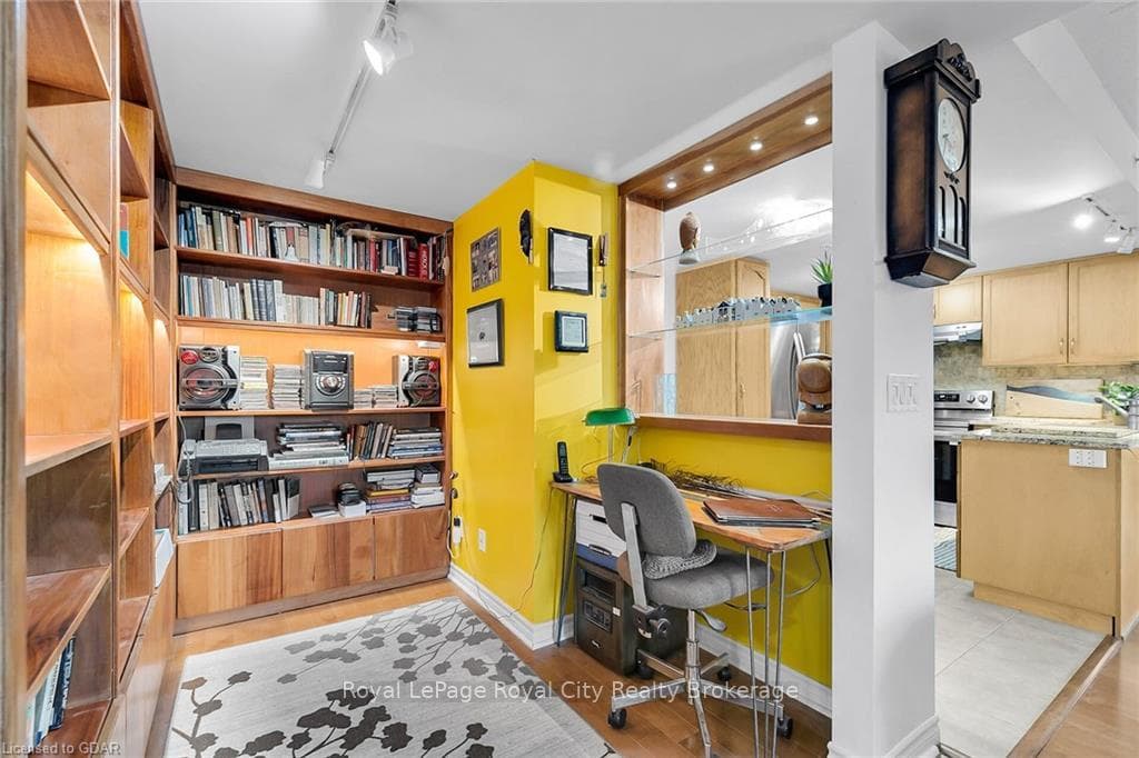 645 ST DAVID Street Unit 110 photo 19