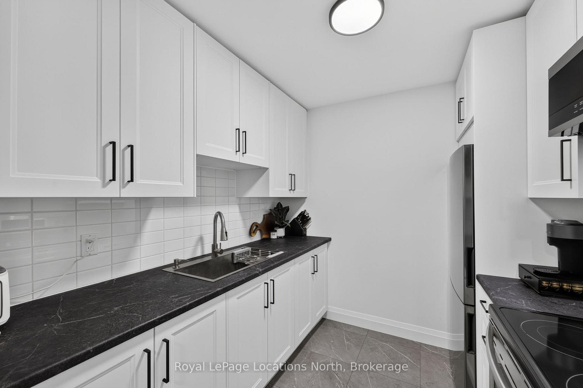 163 Edgehill Drive Unit D7 photo 12