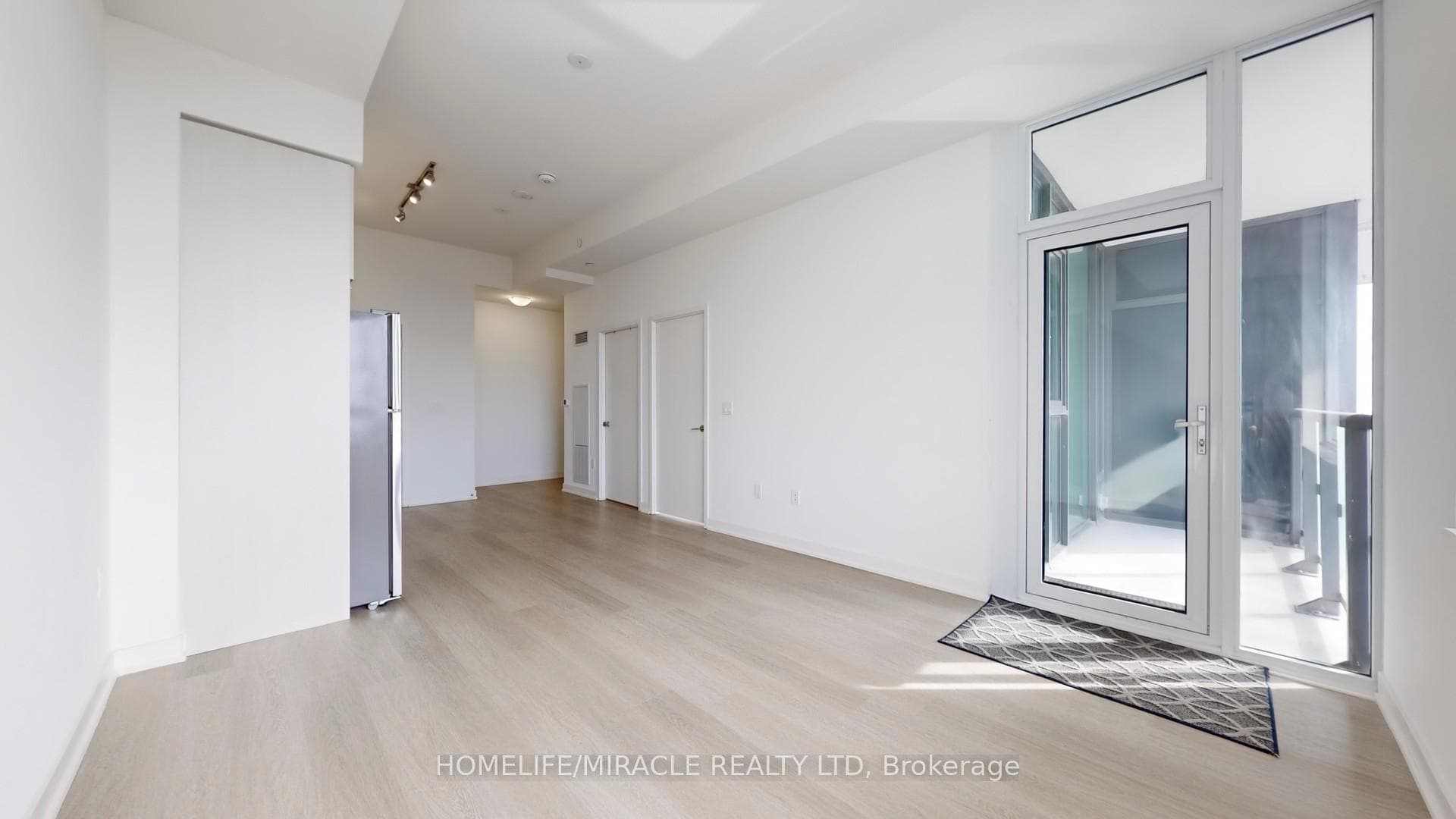 859 The Queensway N/A Unit 805 photo 10