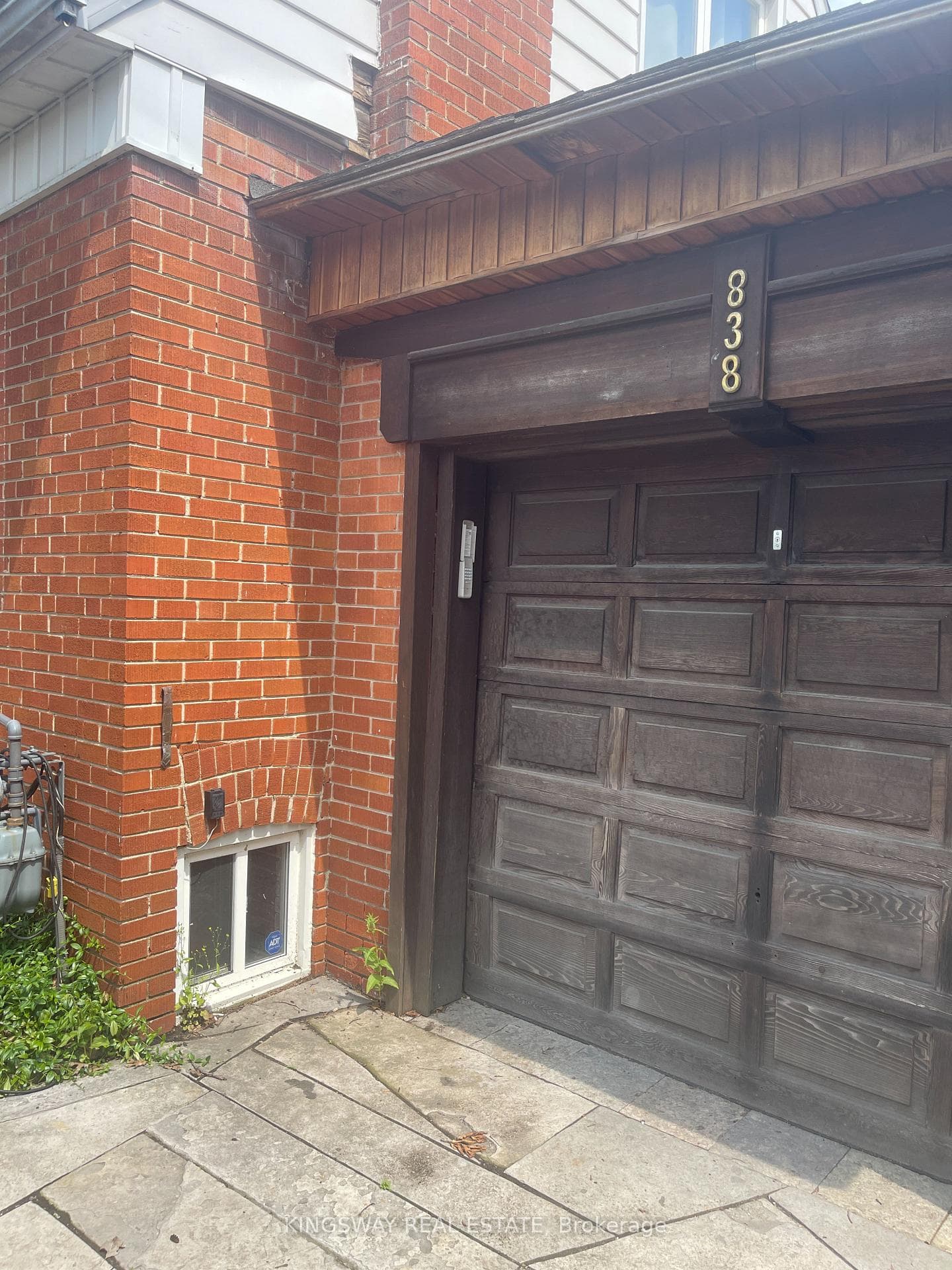 838 Melton Drive photo 2