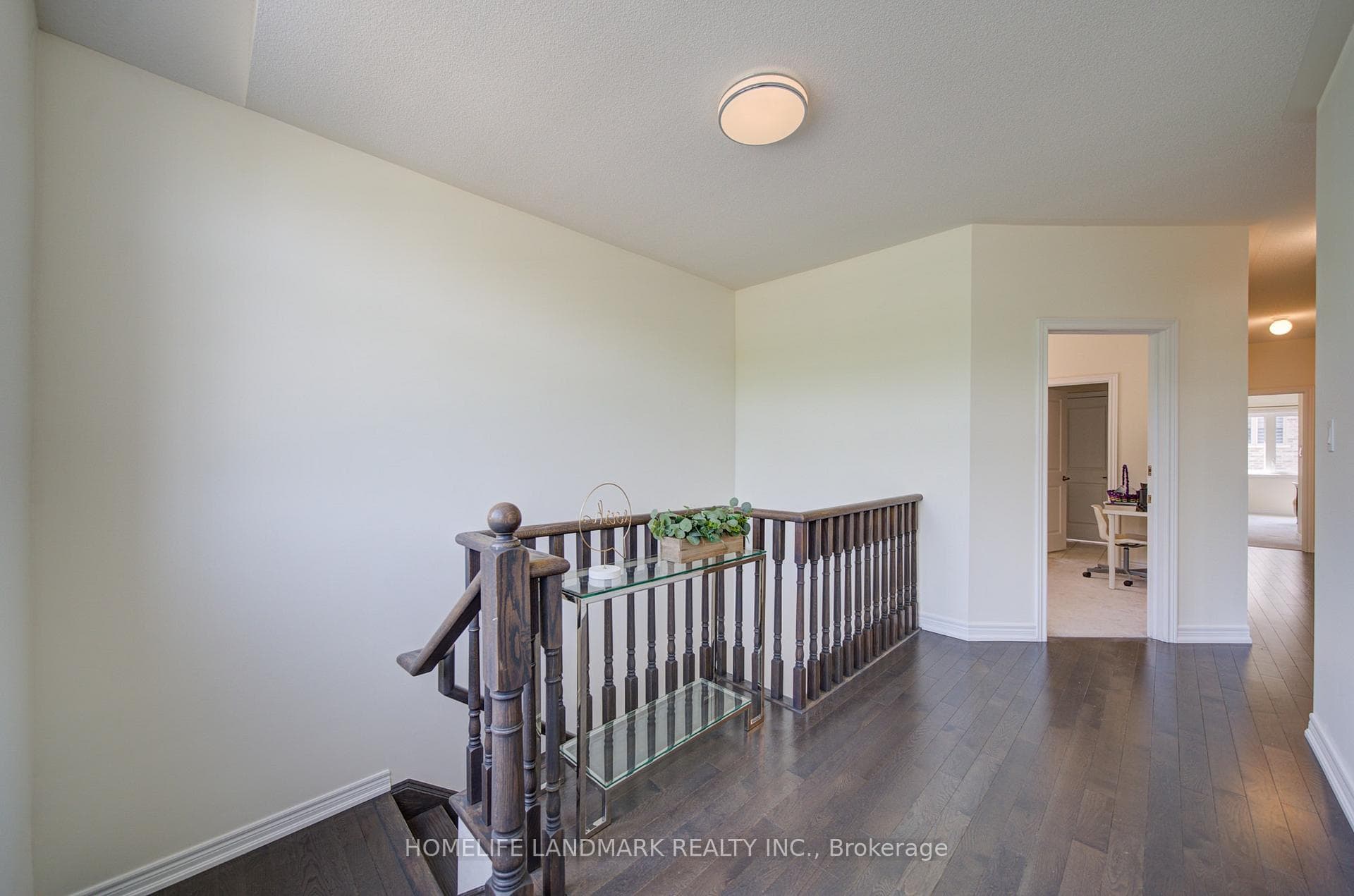 77 McCague Avenue photo 24
