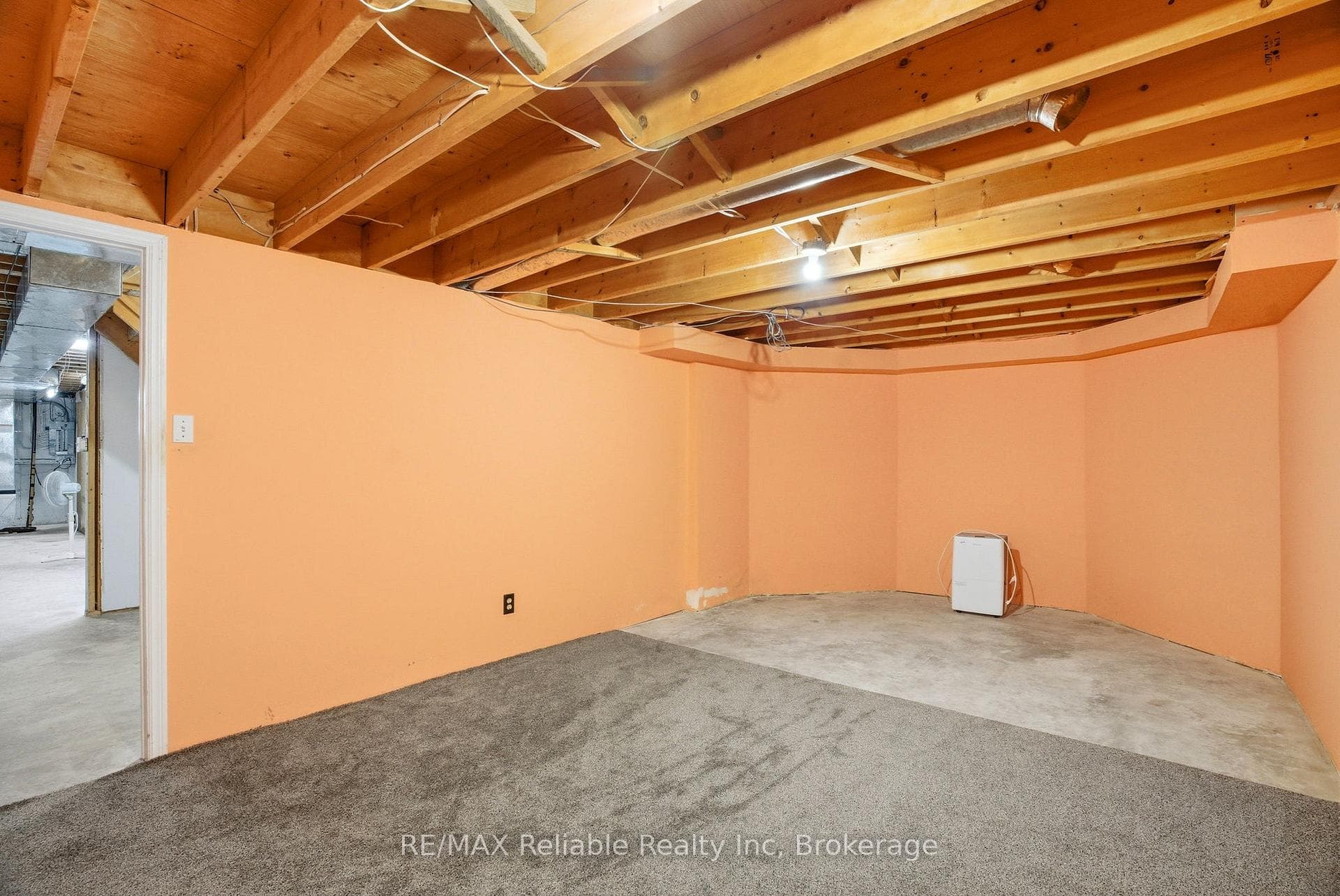 235 Willis Way photo 21