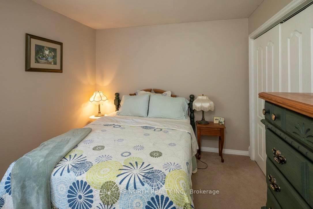 1335 Riverdale Road photo 28