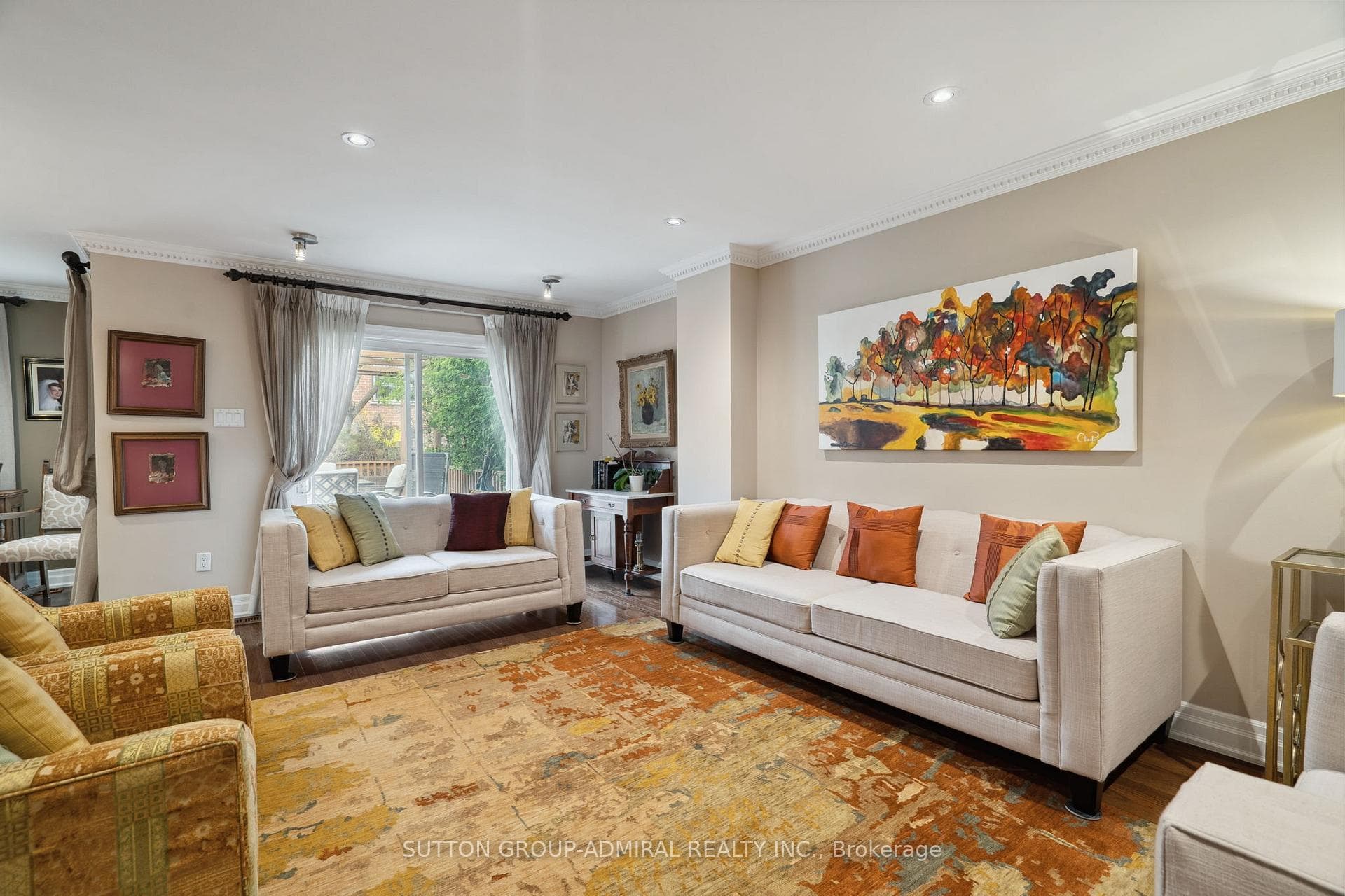 24 Patrice Crescent photo 6