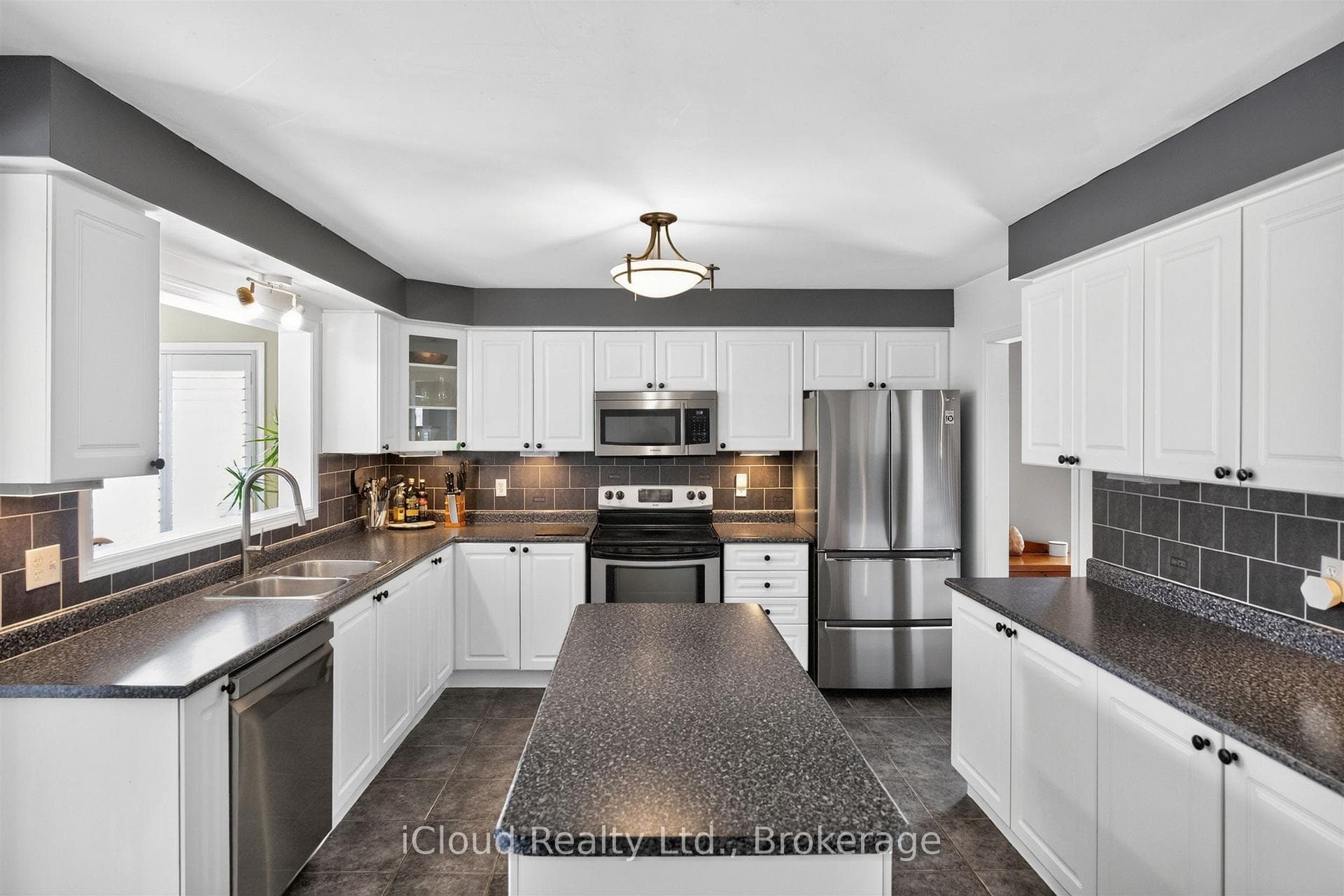 39 Milligan Street photo 14