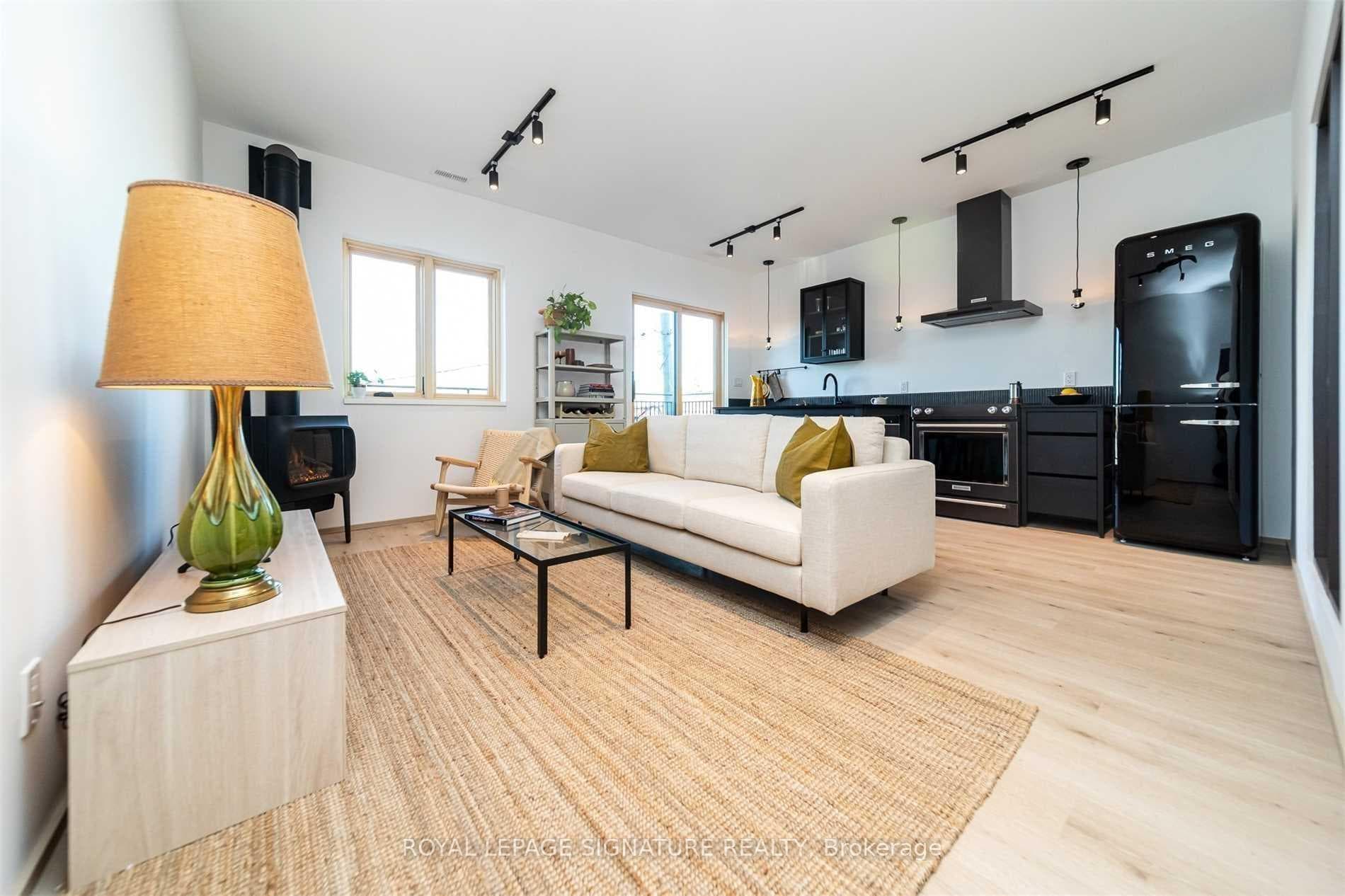 36 Geary Avenue Unit 6 photo 2
