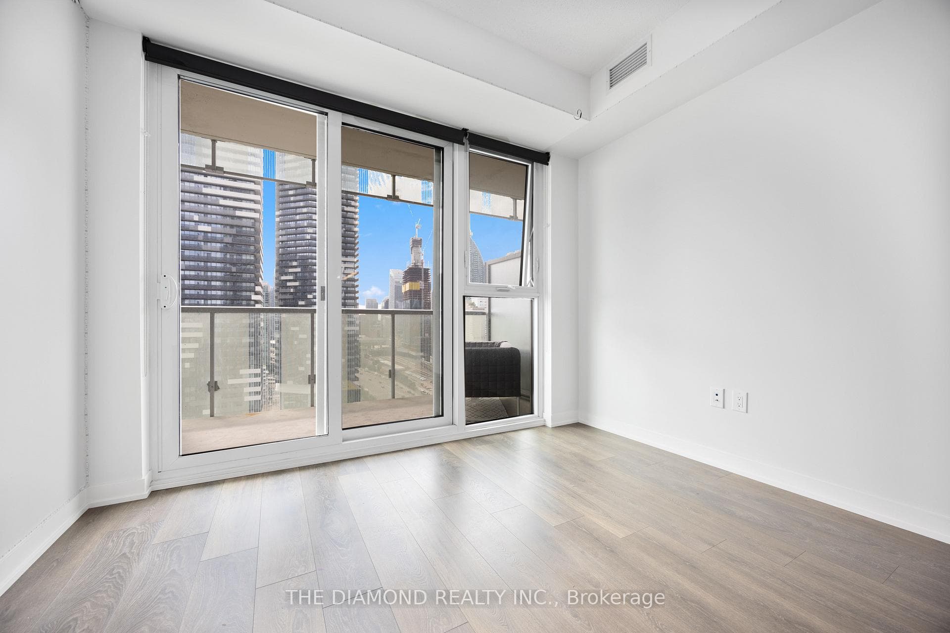 15 Lower Jarvis Street Unit 2009 photo 14