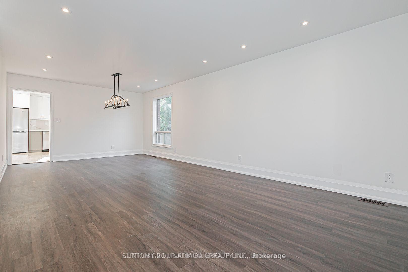 219 Harris Avenue photo 4