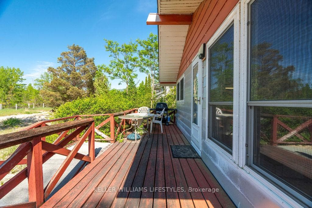 7403 SANDERSON Road photo 7