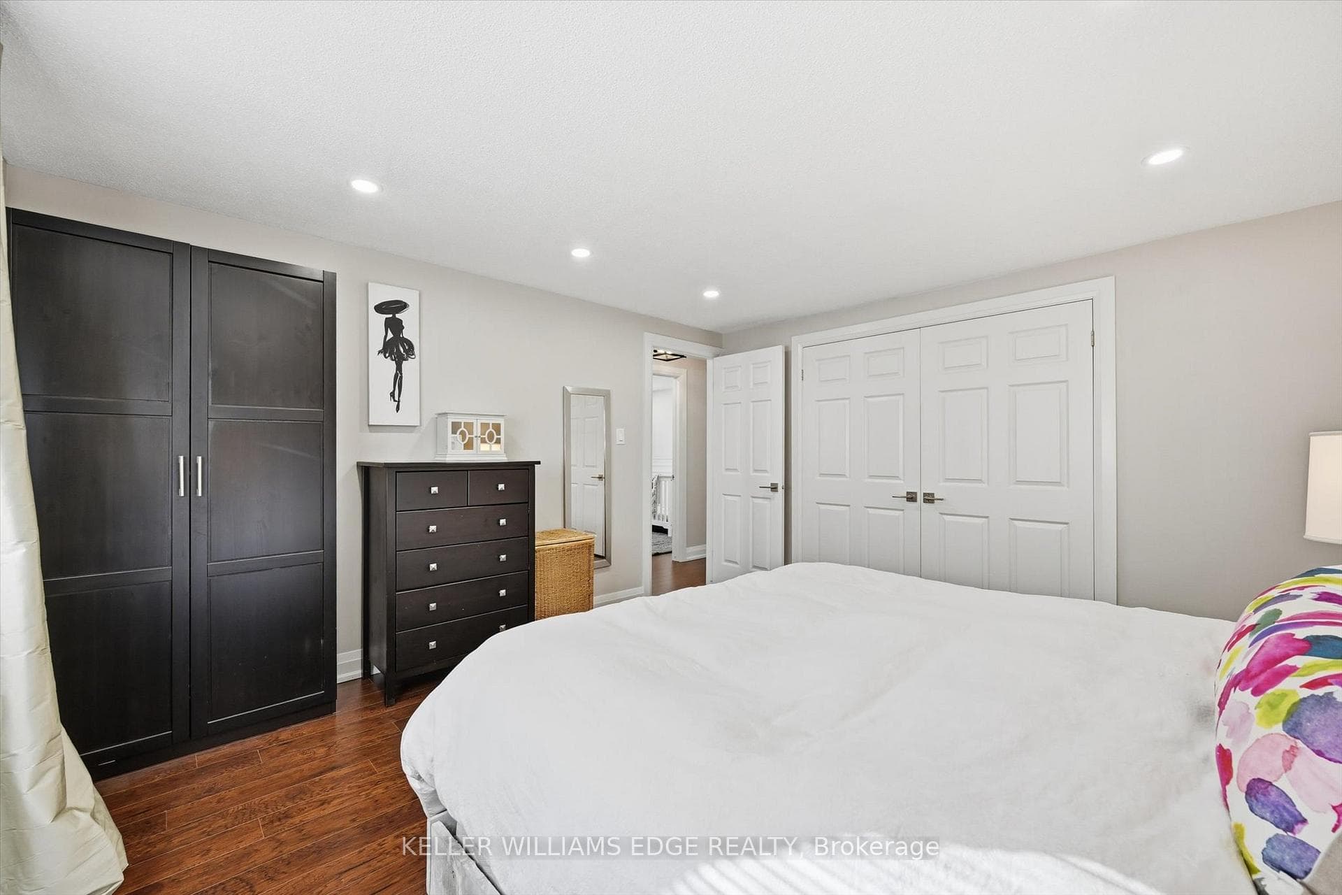 123 Athenia Drive photo 24