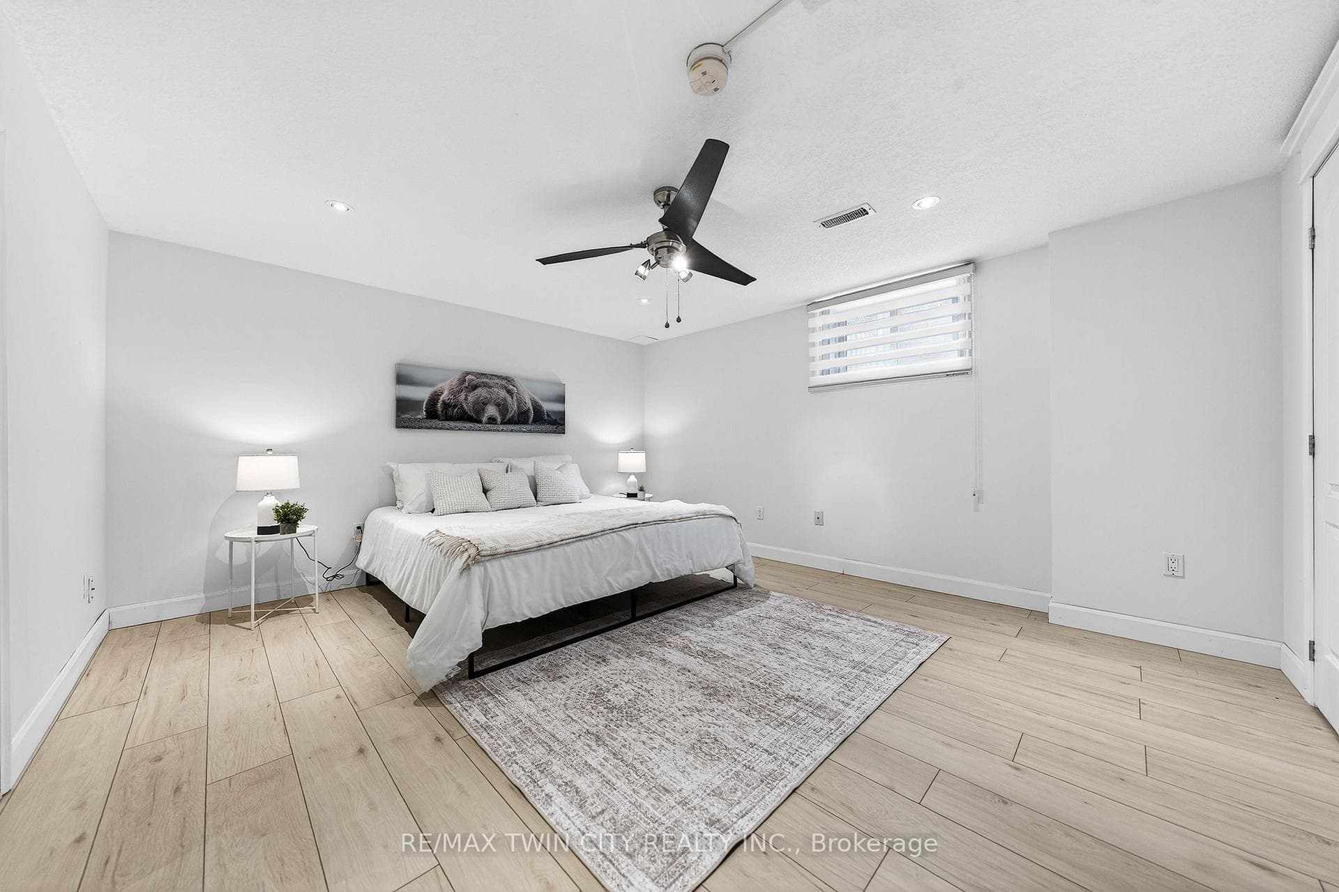 75 Schneller Drive photo 38