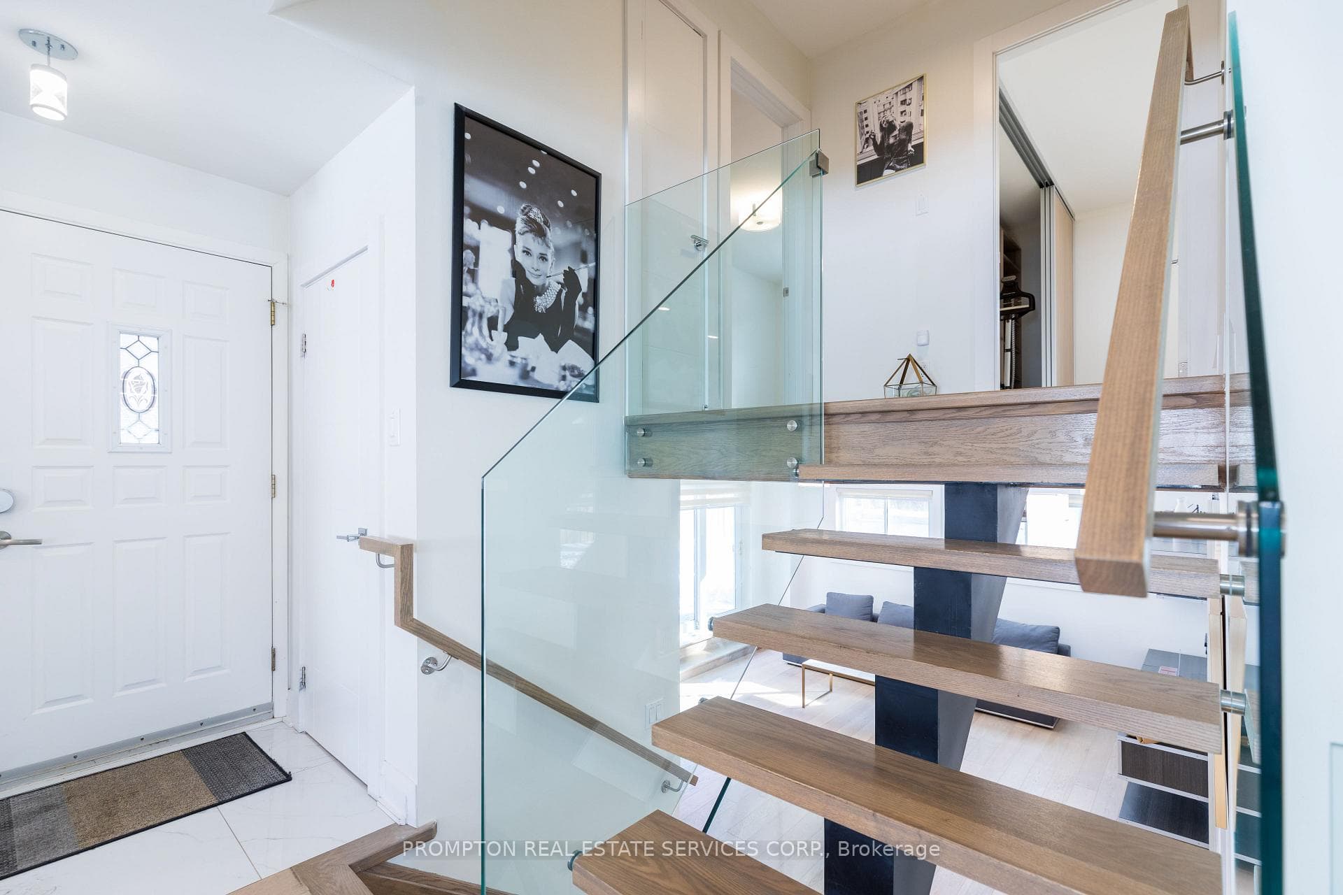 3 Ennismore Place photo 18