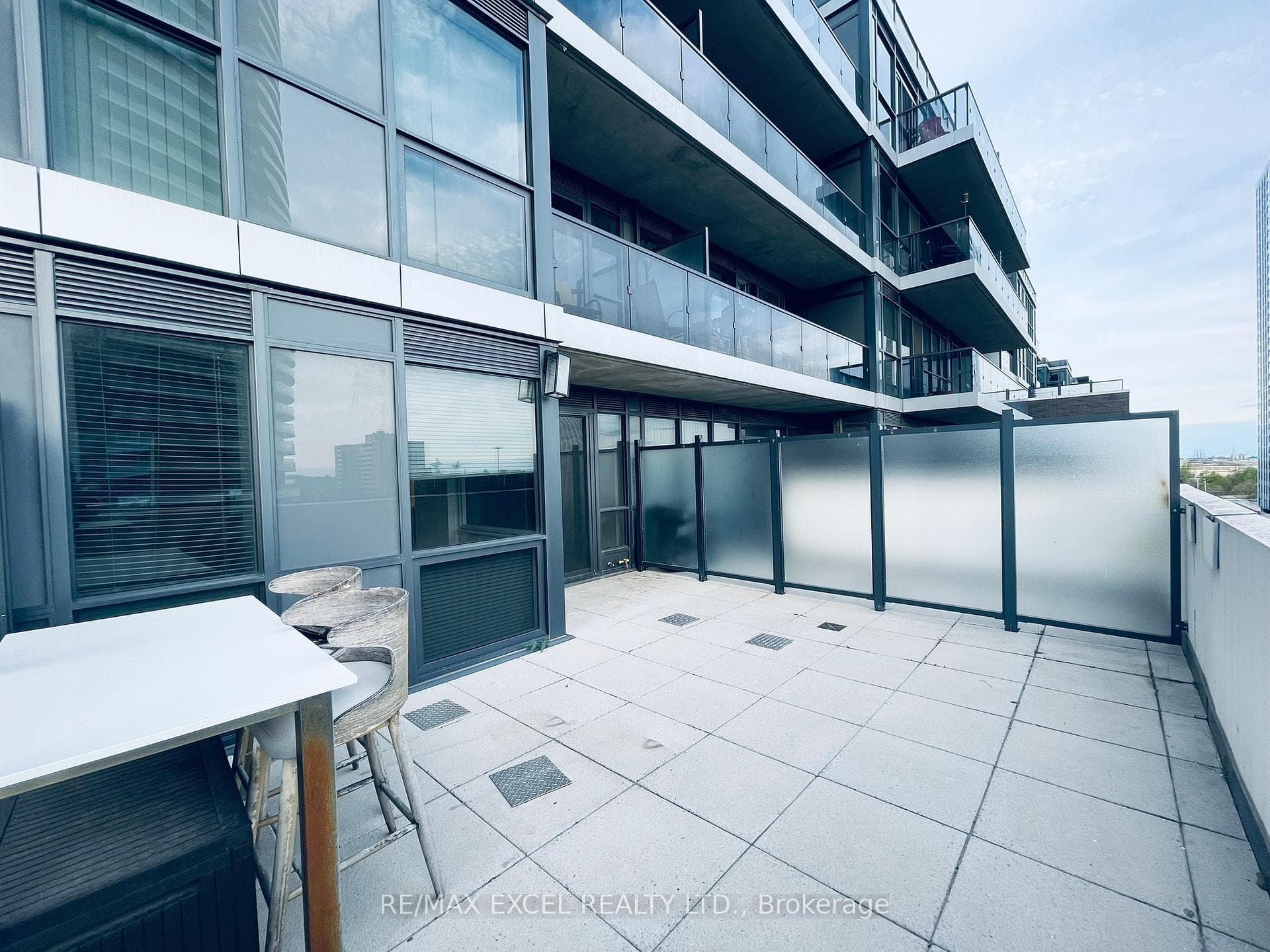 26 Gibbs Road Unit 731 photo 14