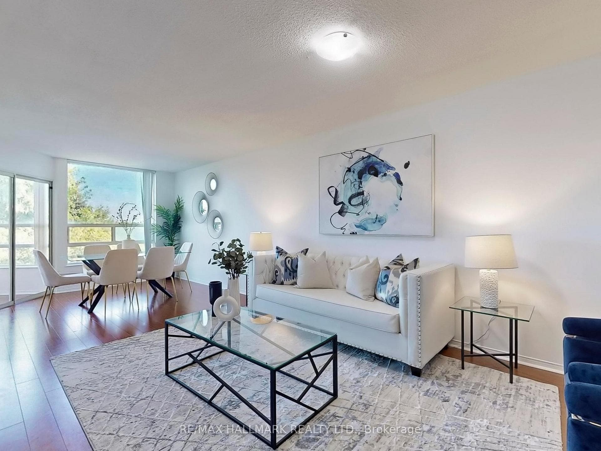 7805 Bayview Avenue Unit 320 photo 1