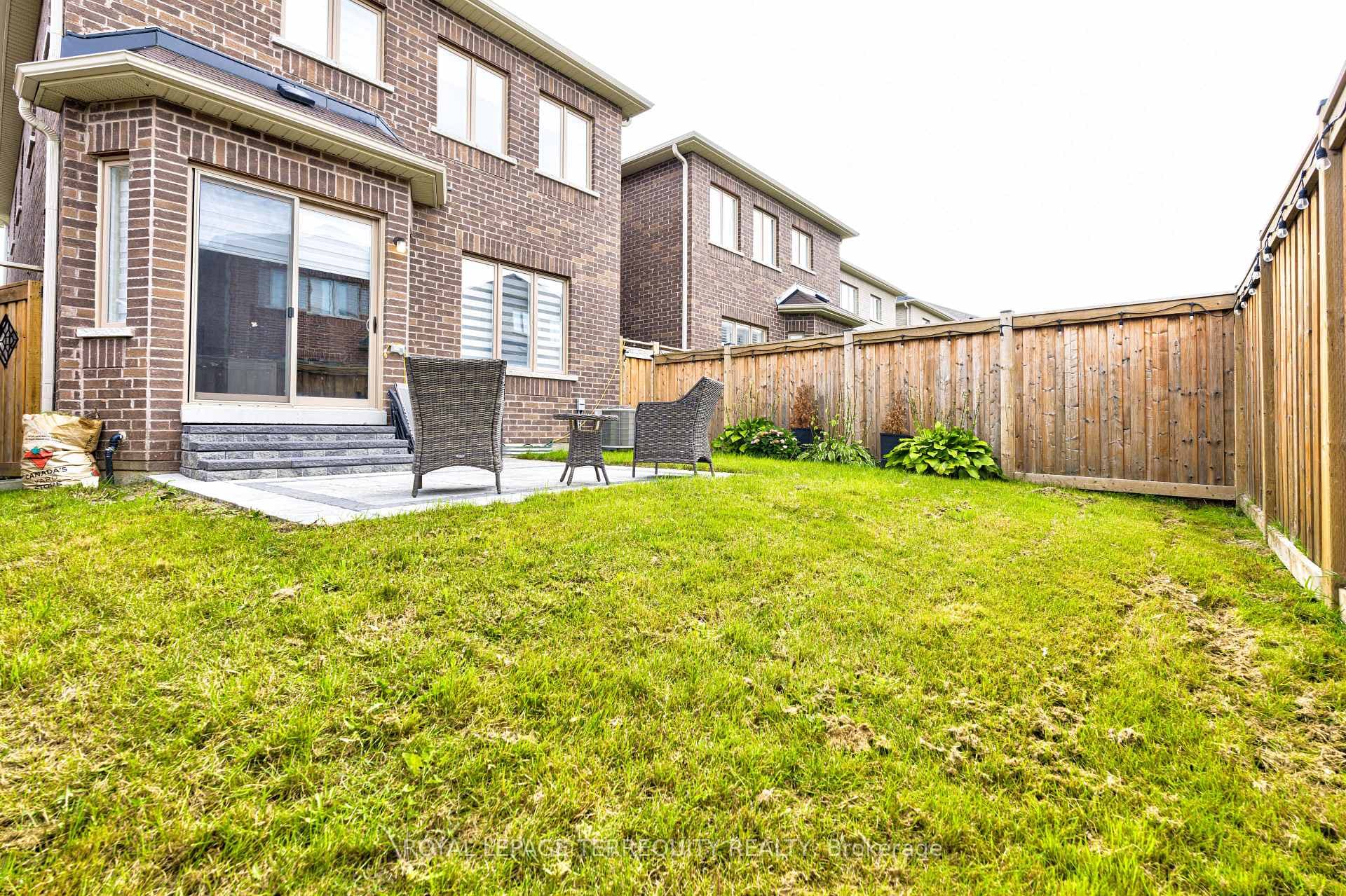 95 Colville Place photo 38