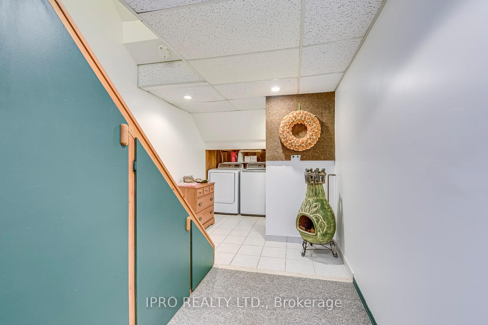 725 Vermouth Avenue Unit 12 photo 19