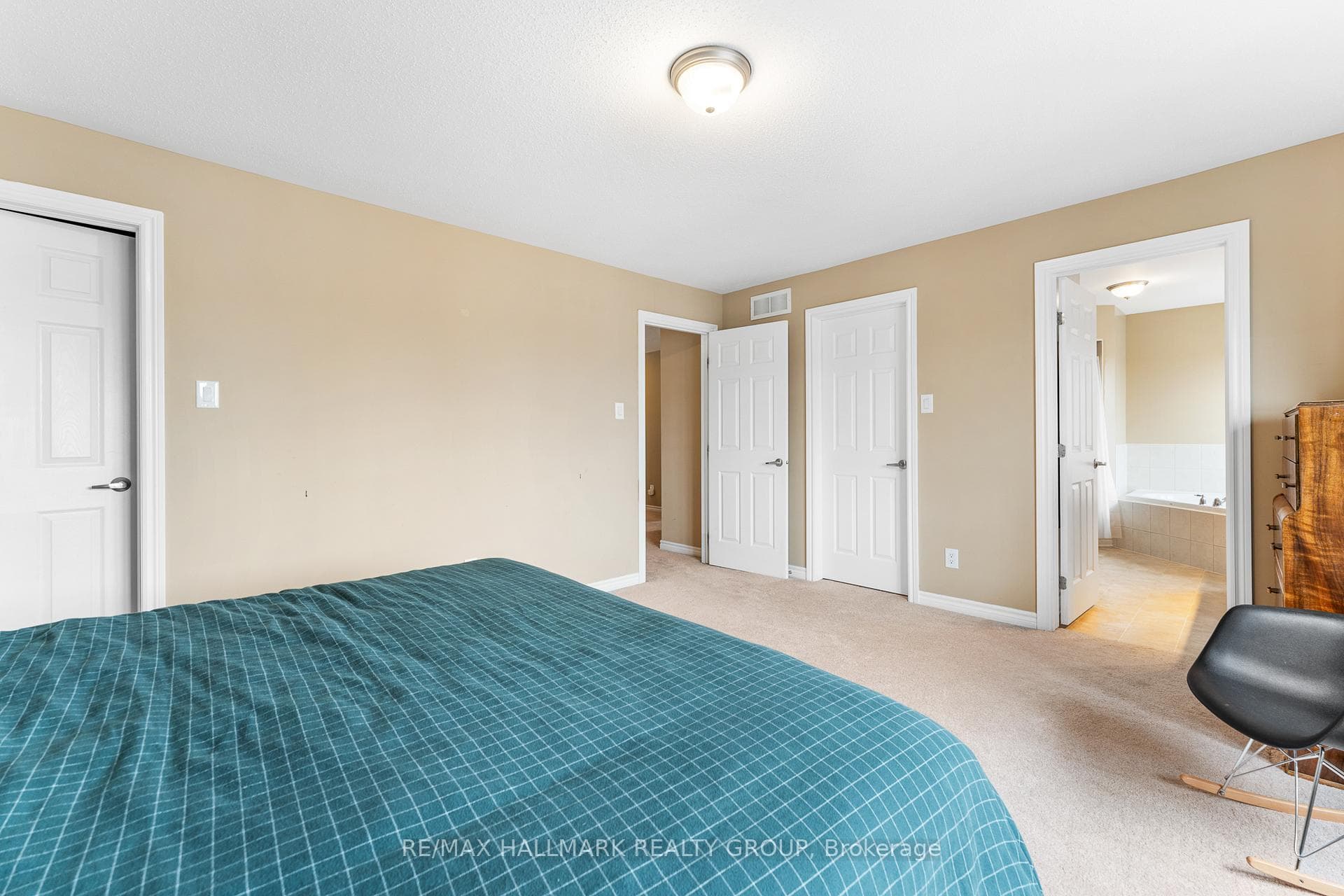 224 Tempest Drive photo 28