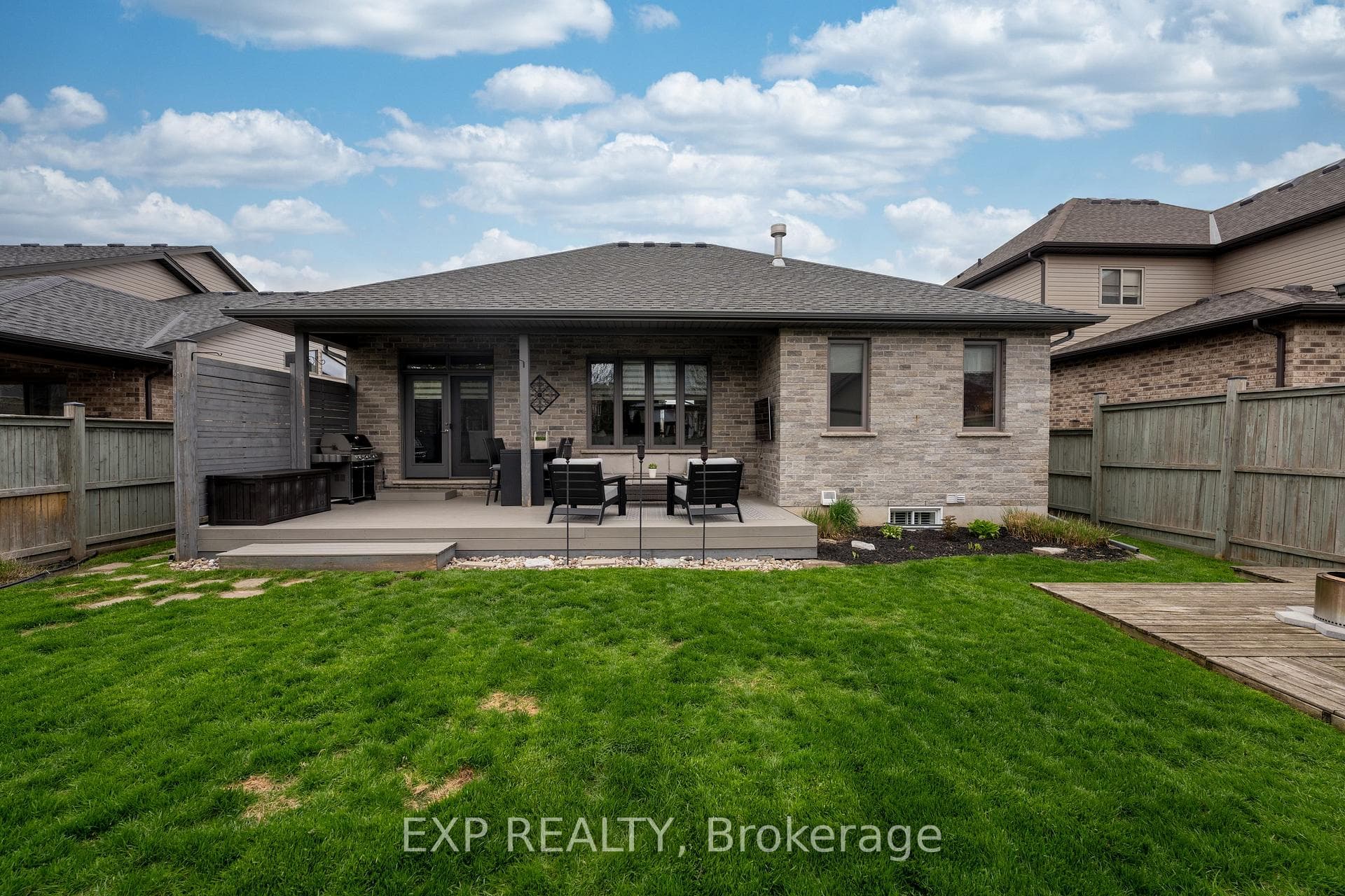 8736 Angie Drive photo 41