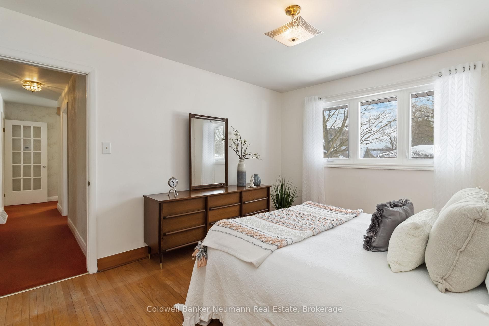 133 Westmount Road photo 28