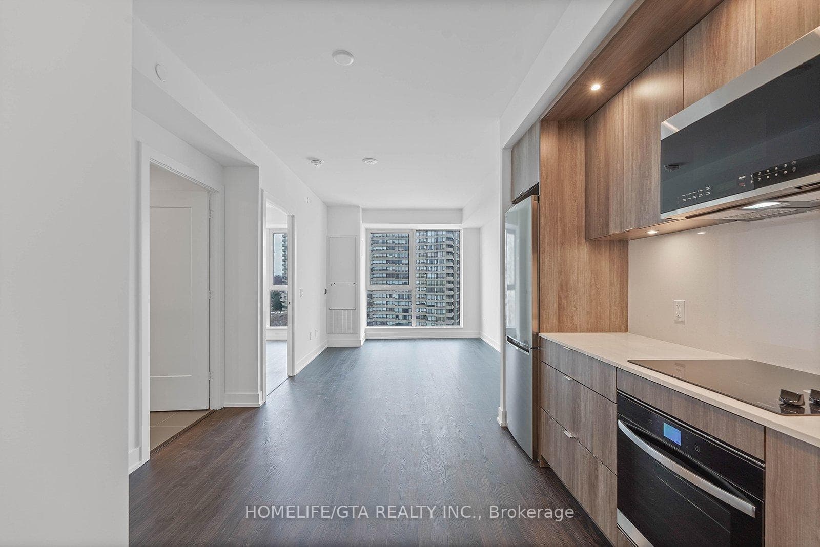 25 Cordova Avenue Unit 702 photo 3