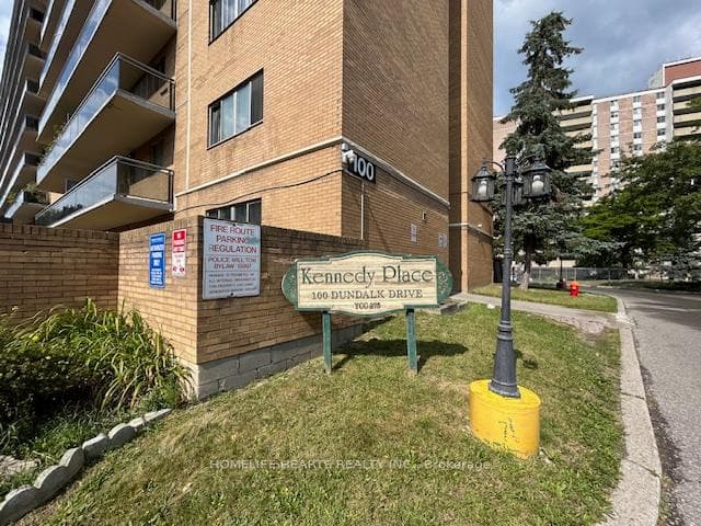 100 Dundalk Drive Unit 708 photo 2