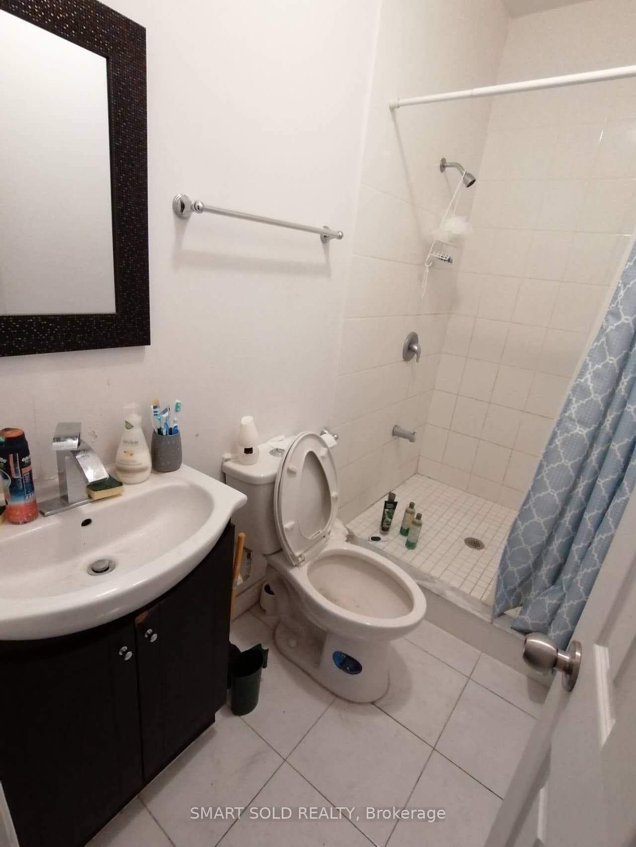 Upper 66 Bellevue Avenue photo 4