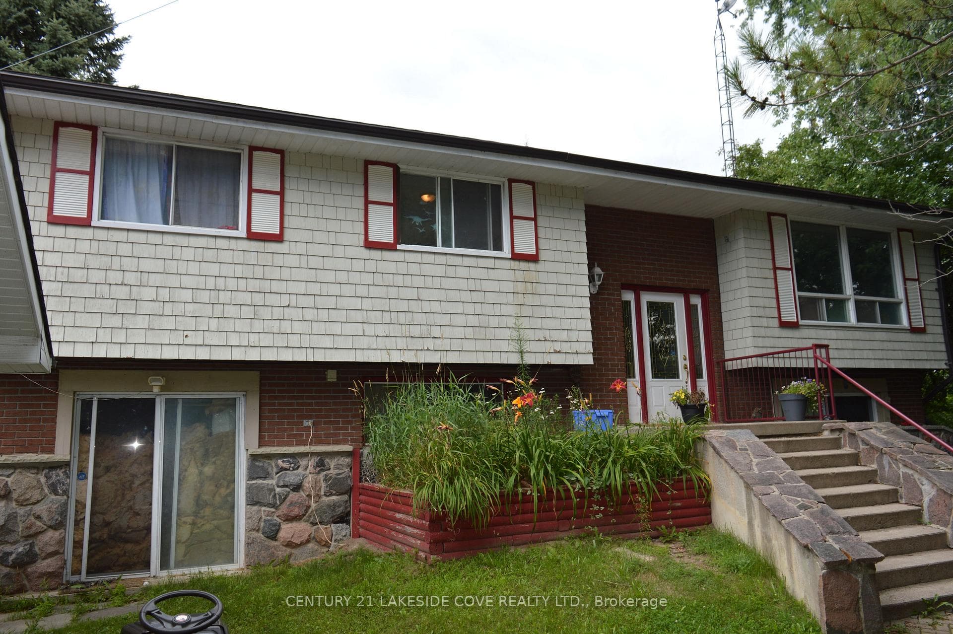 2522 Simcoe Road photo 3