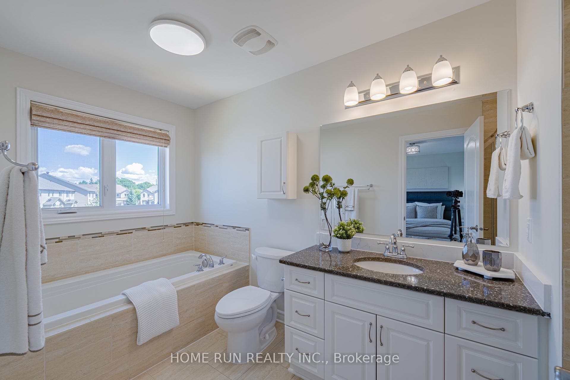 1576 Carronbridge Circle photo 40