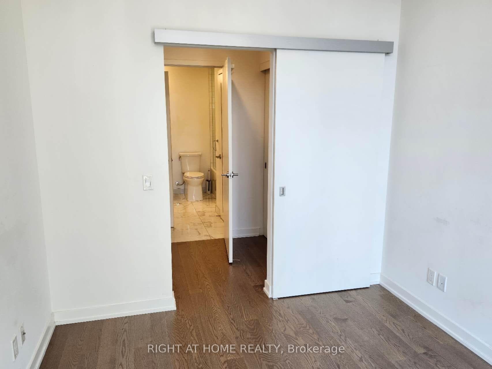 20 Lombard Street Unit LPH05 photo 27