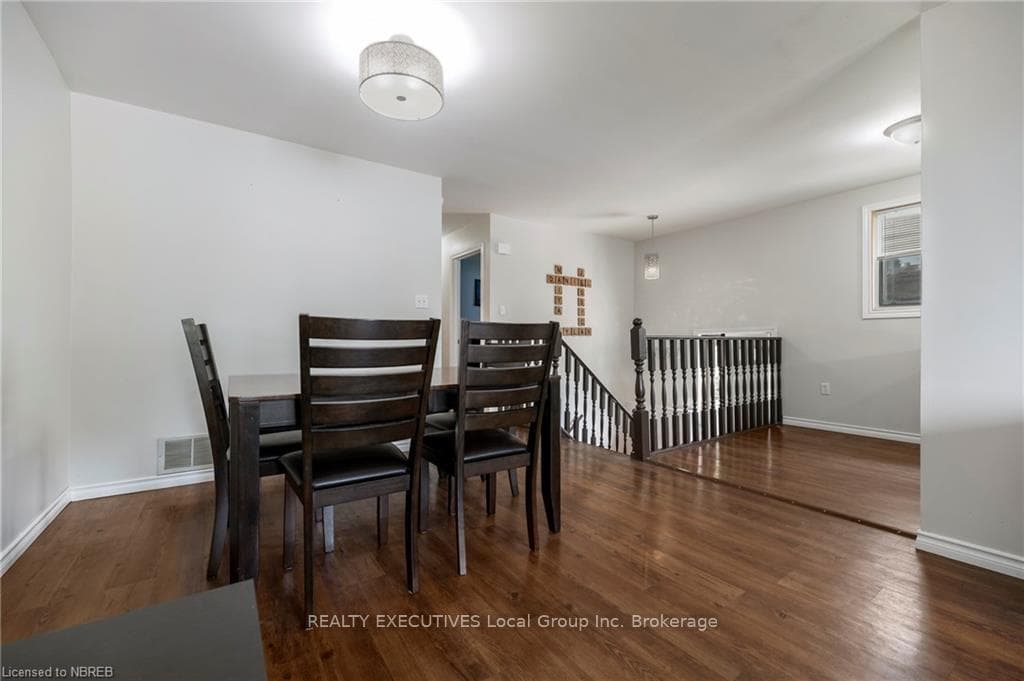 115 HILLCREST Avenue photo 8