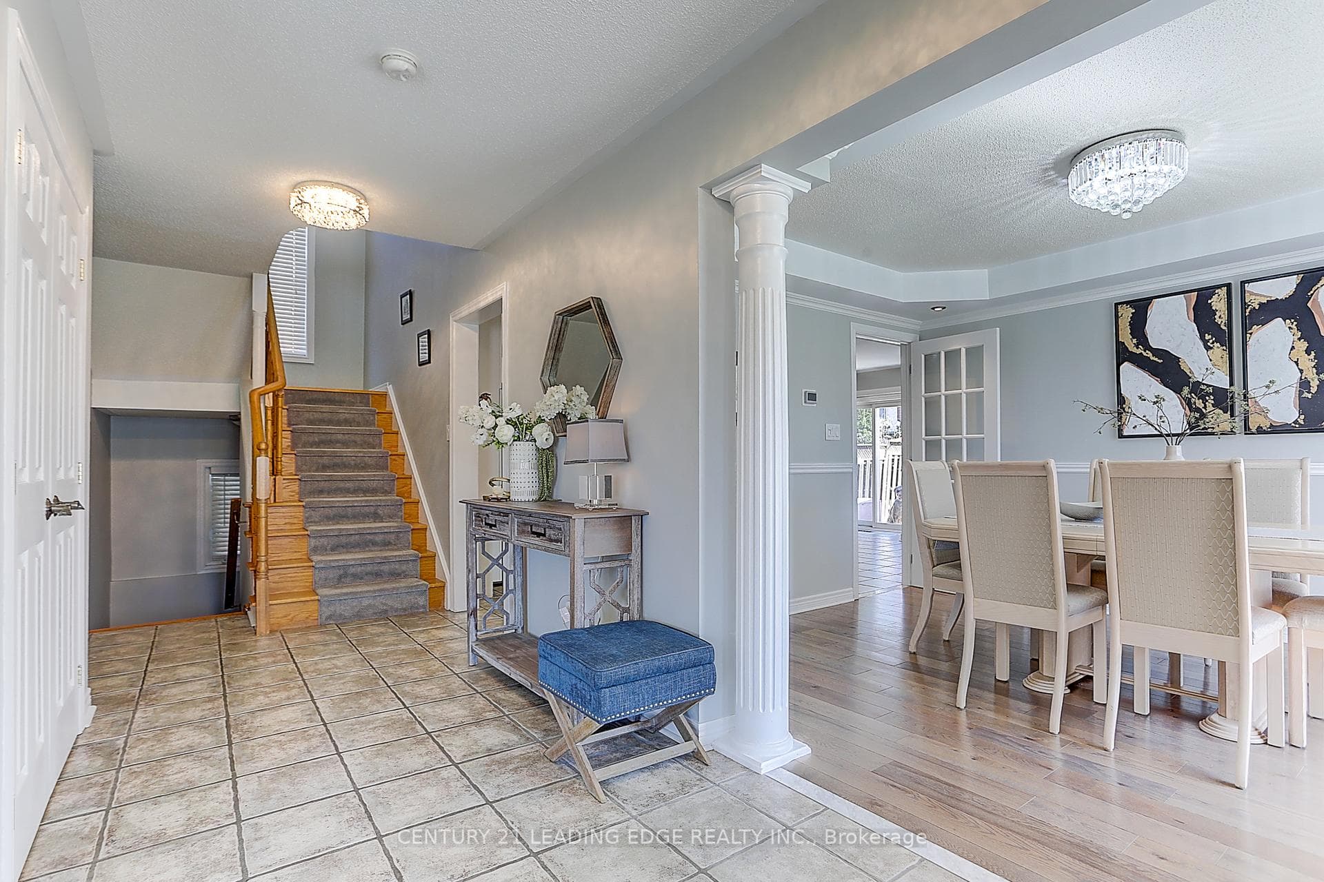 9 ARNOLD Crescent photo 7