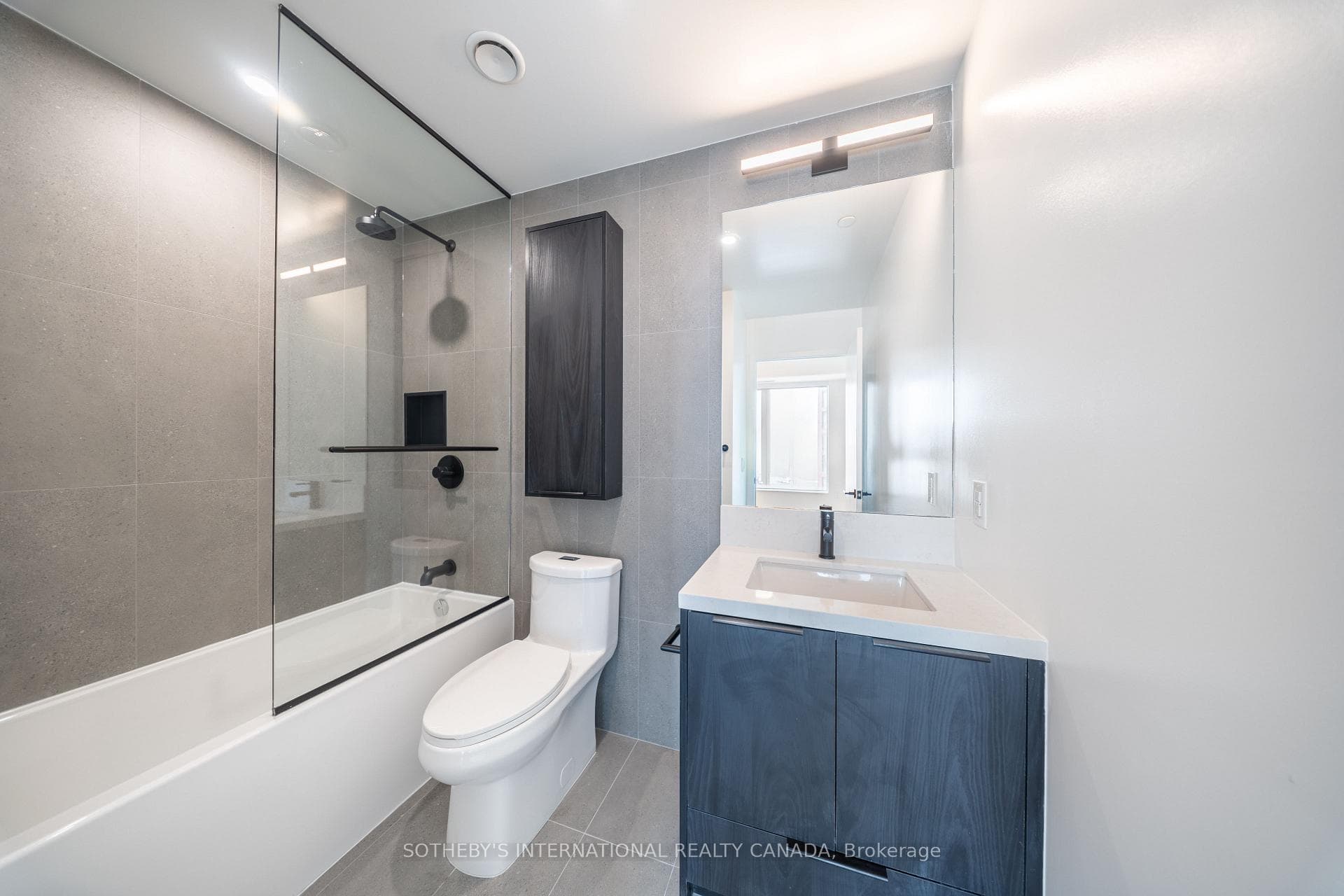 5 York Garden Way Unit 1711 photo 17