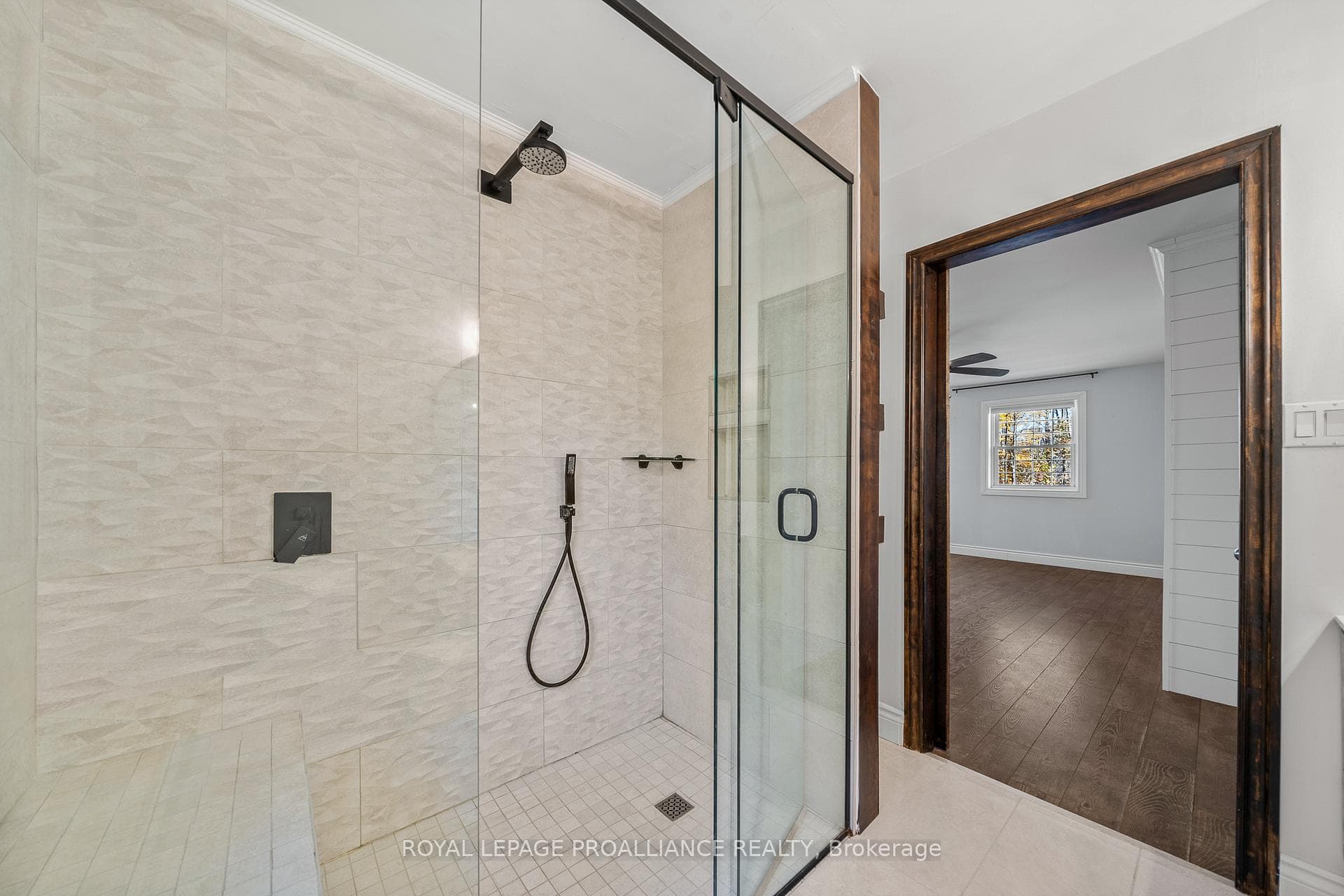 26 Smith Road photo 25