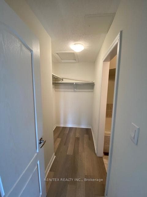 3905 Major Mackenzie Drive Unit 209 photo 14