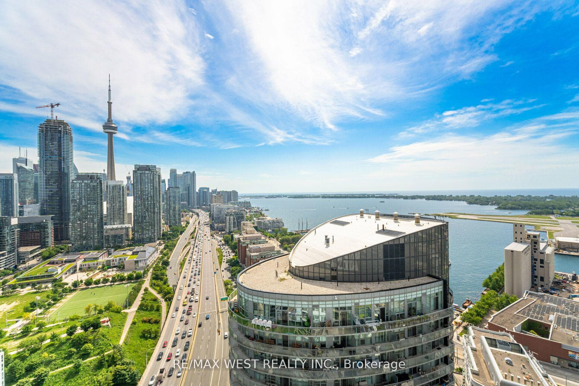 17 Bathurst Street Unit 3912 photo 16