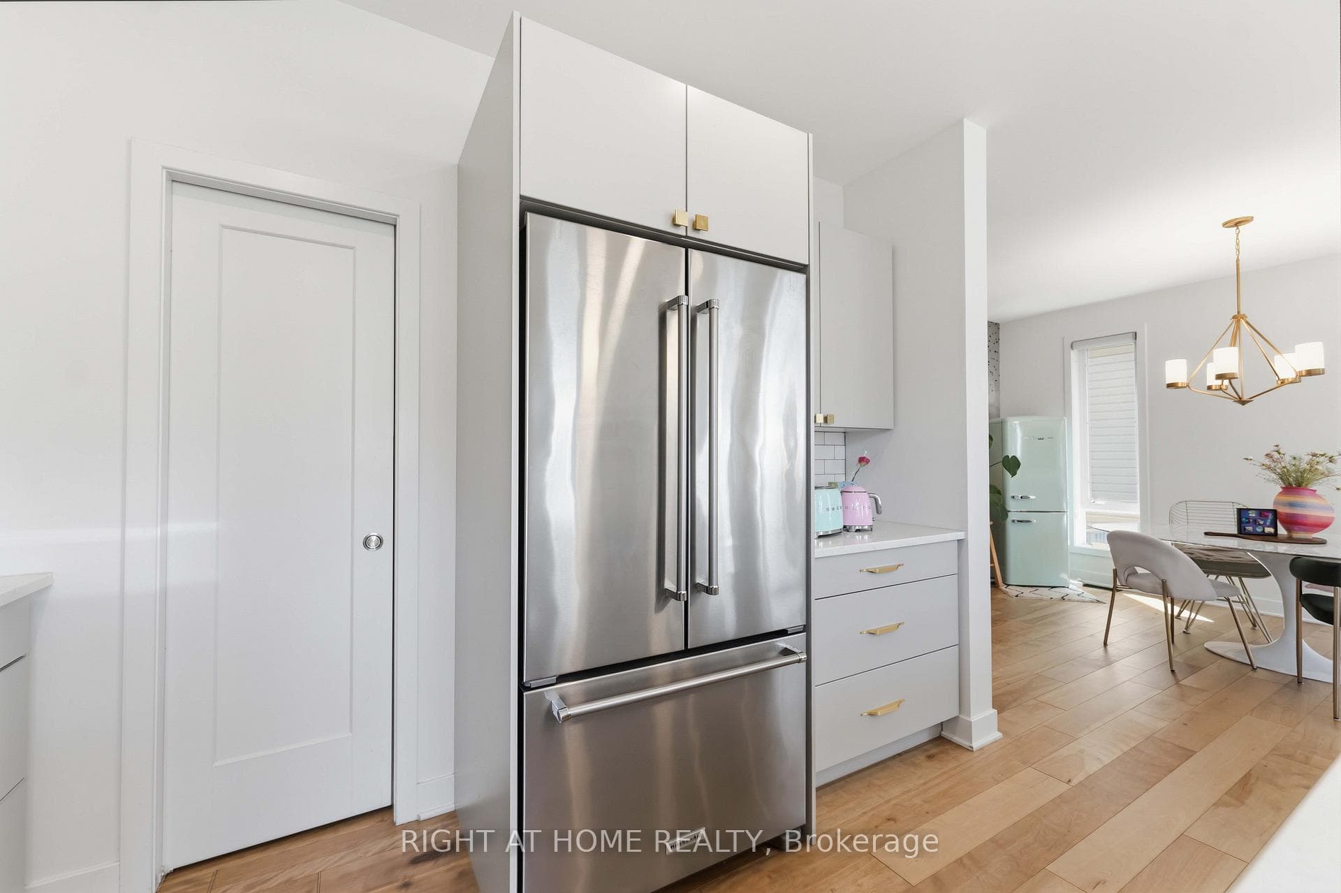 289 MOUNT NEBO Way photo 19