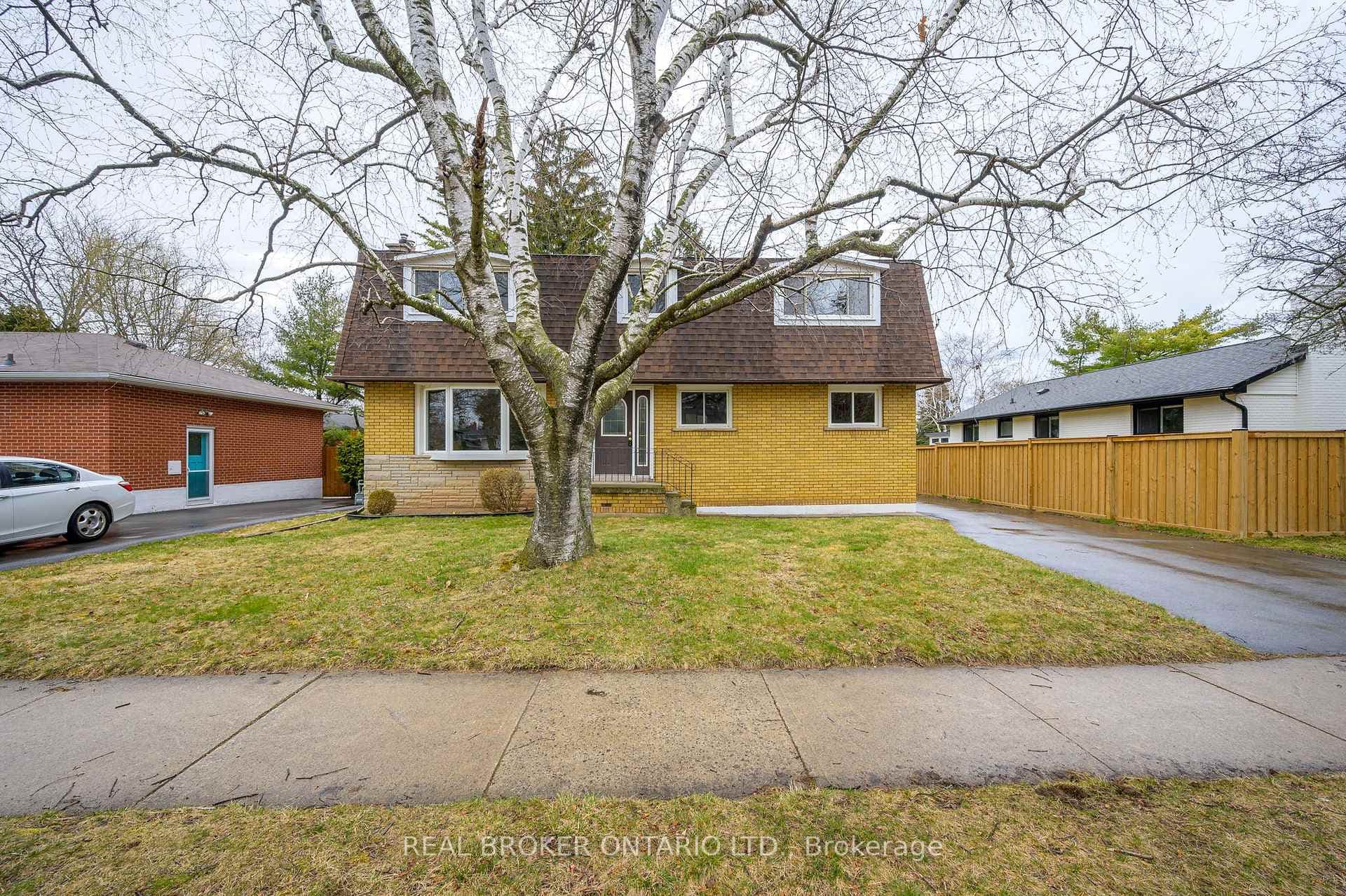 521 Dynes Road photo 1