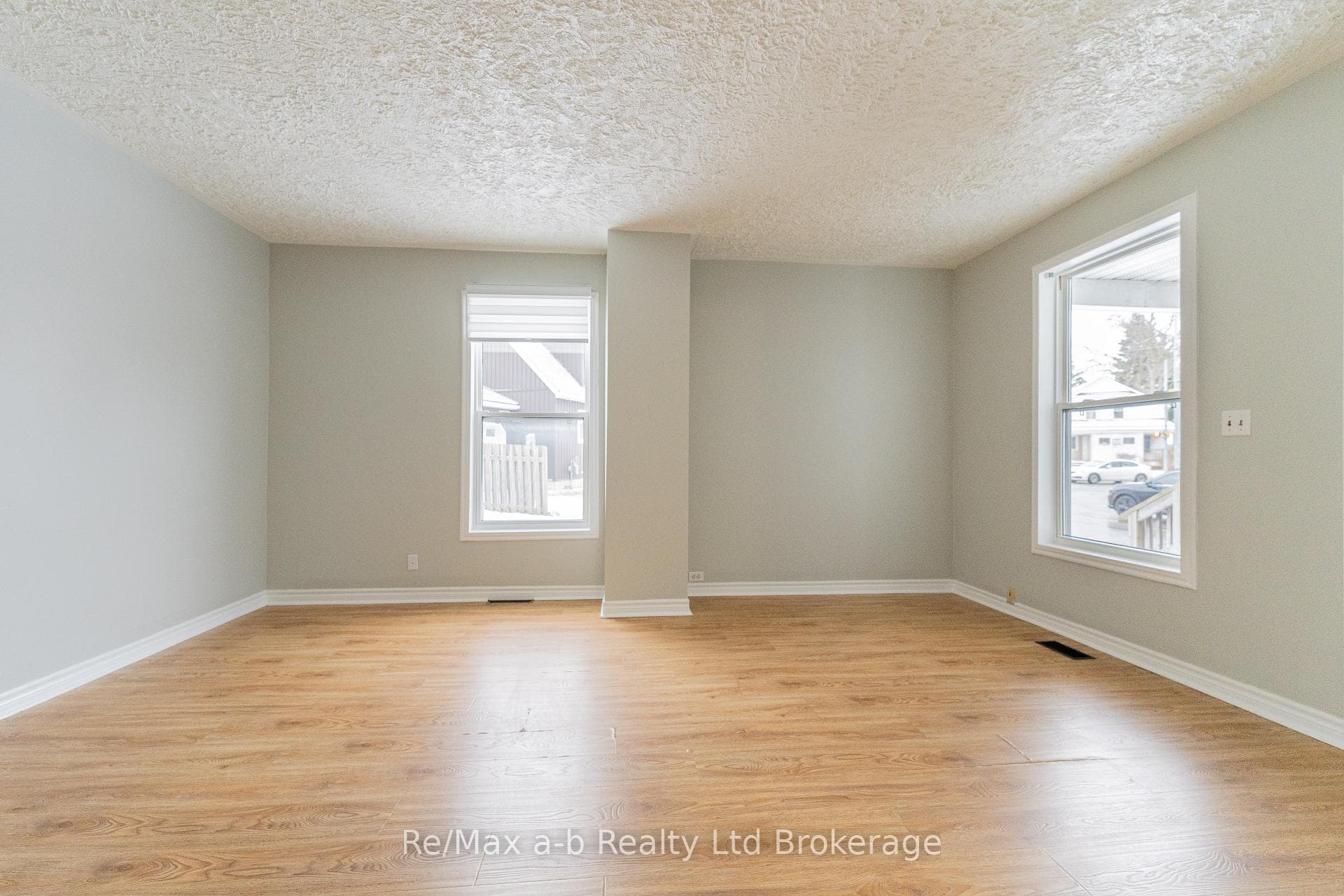 74 Brock Street East, Tillsonburg