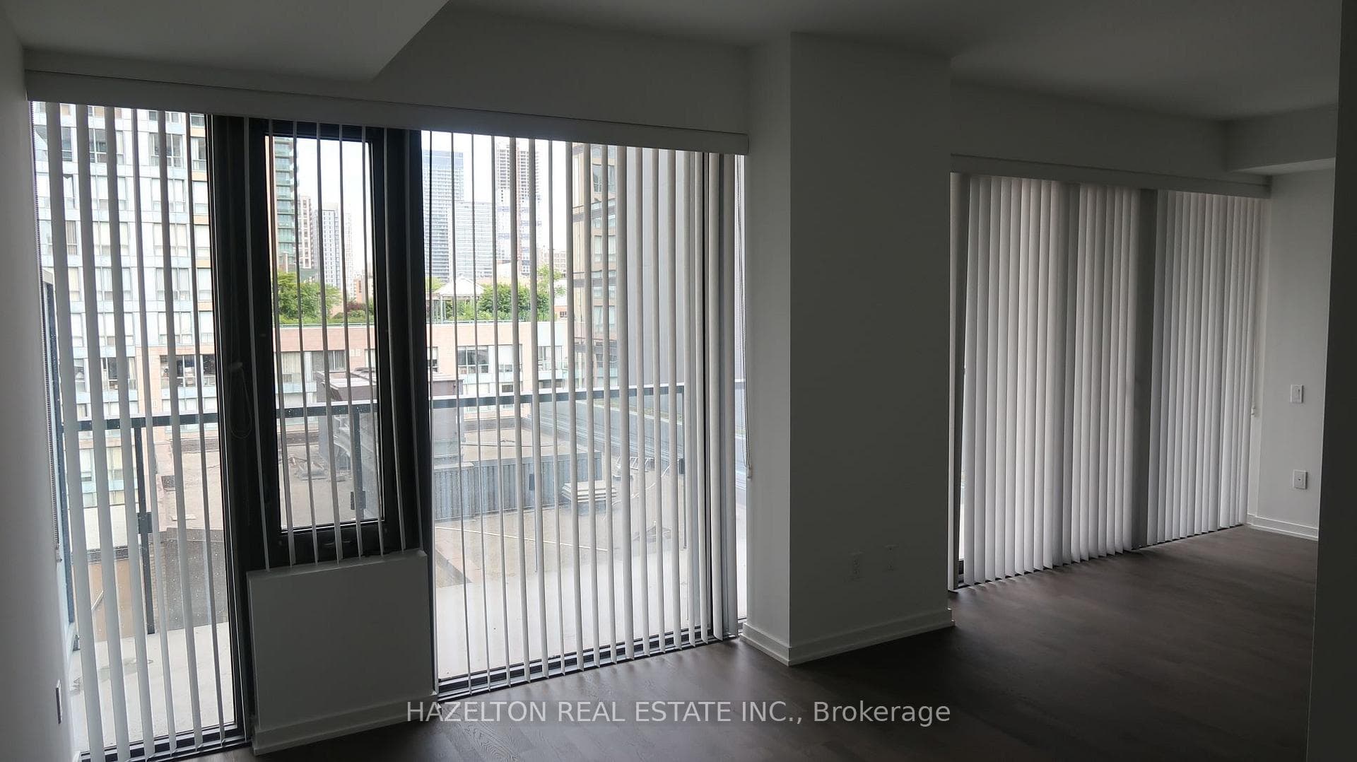 60 Colborne Street Unit 812 photo 11